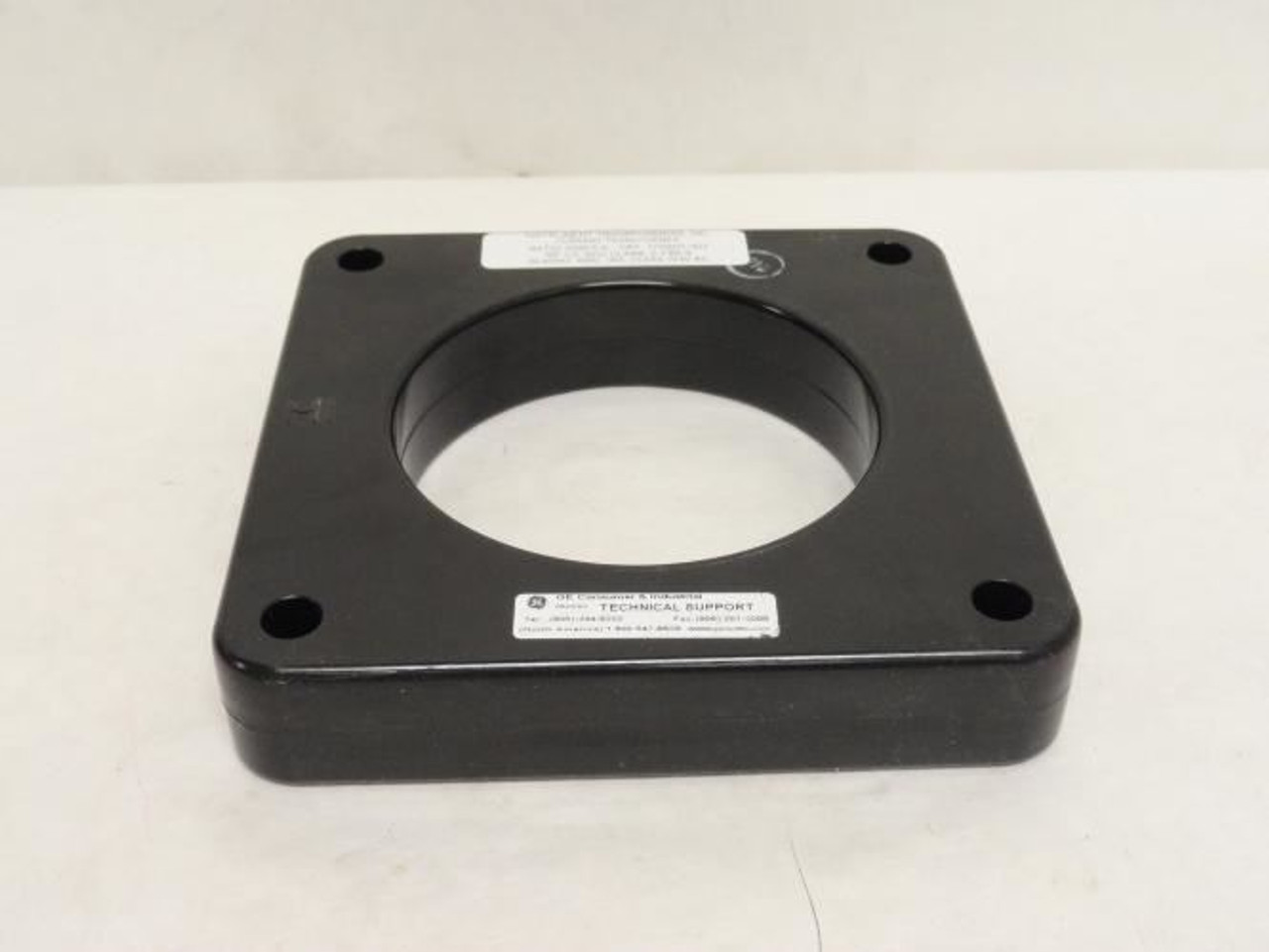 ITI 170SHT-302; Current Transformer Ratio 3000:5 Amp; 600V; 50-400Hz