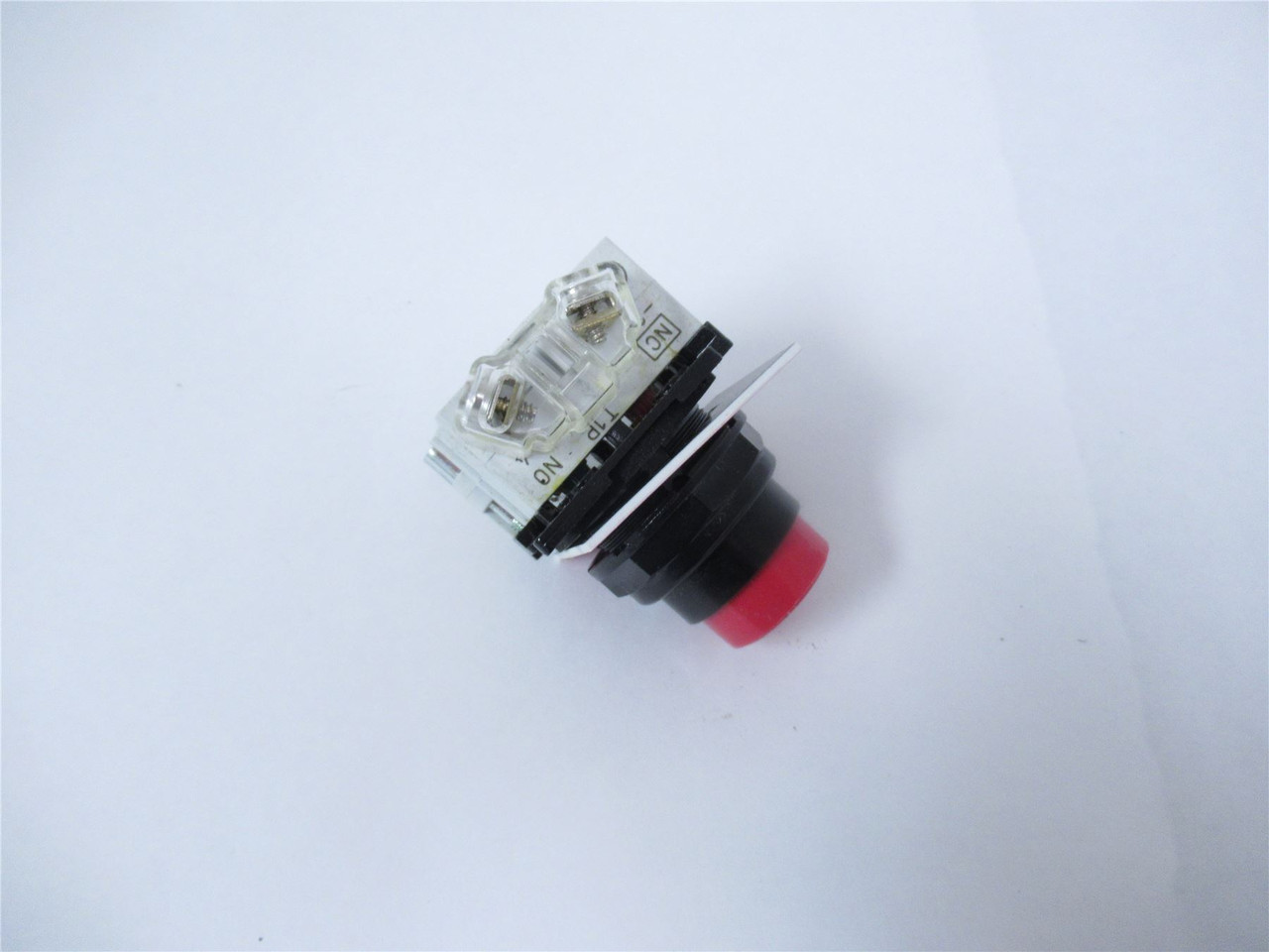 Eaton E34YED19-3; Pushbutton Switch