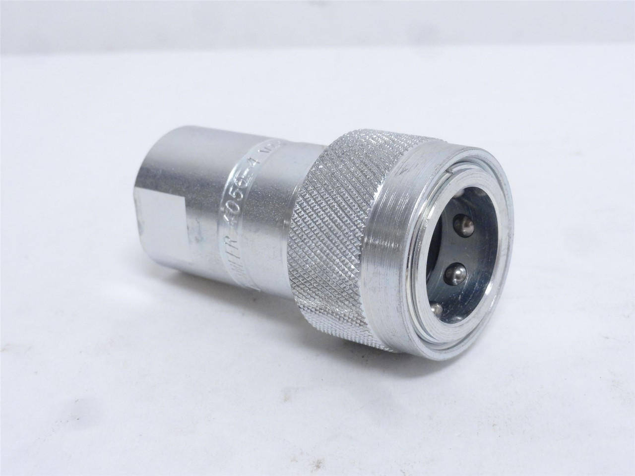 Pioneer 4050-4; Steel QC Coupler; 1/2NPT; Agricultural Manual