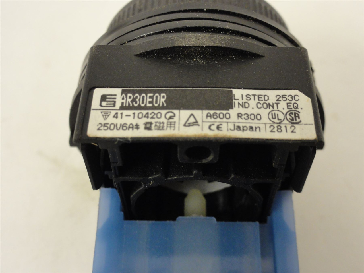 Fuji AR30E0R; Pushbutton Switch; 40mm Dia; 250V; 6A
