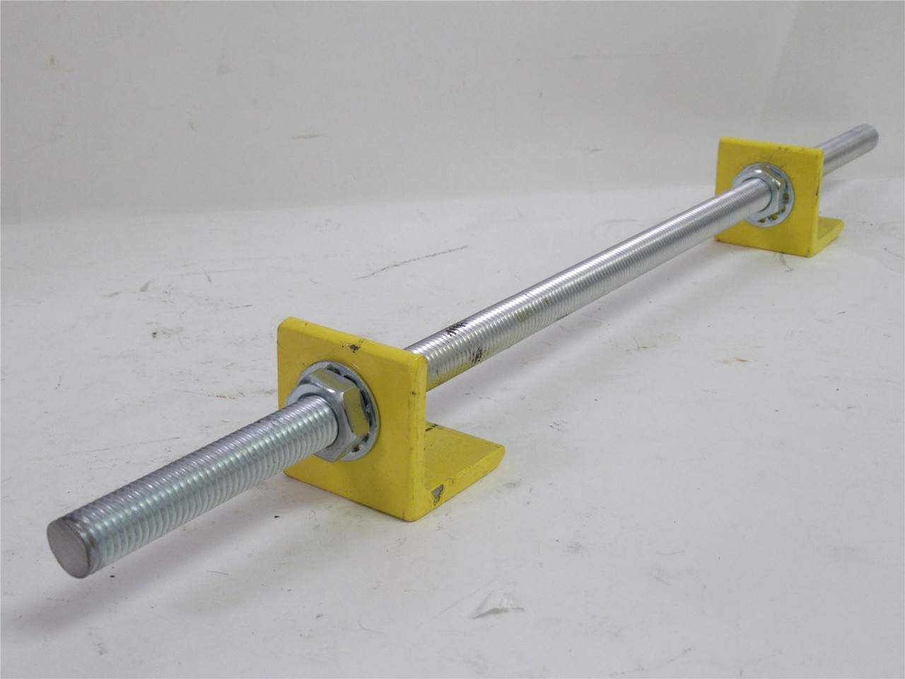Cherry's Industrial LDDSENBAR02A; Bracket Bar For Prox Sensor