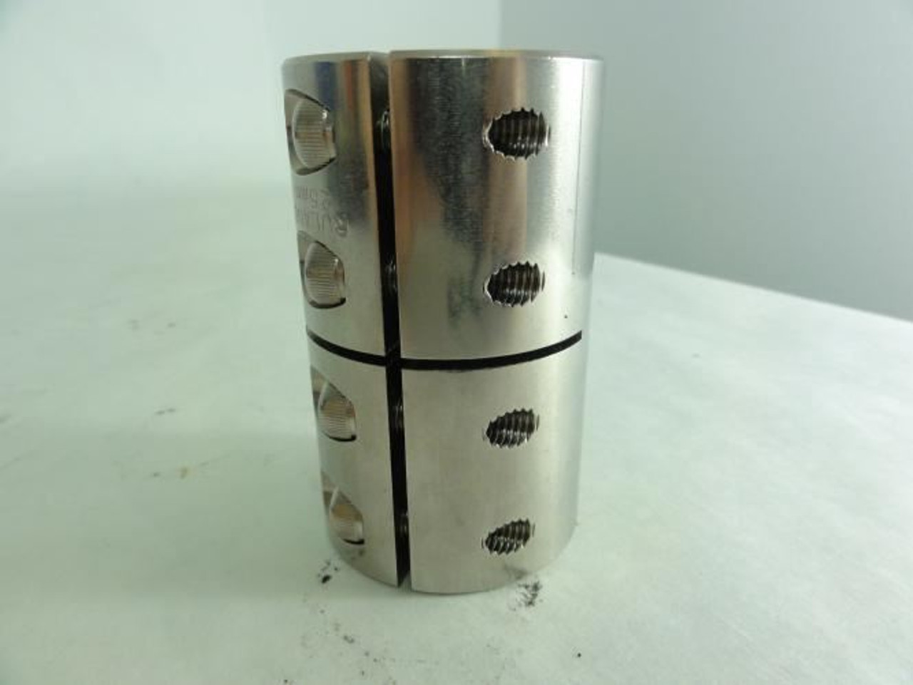 MFG-  403-60-0108; Couplings; SS; .979"ID; 1.79" OD
