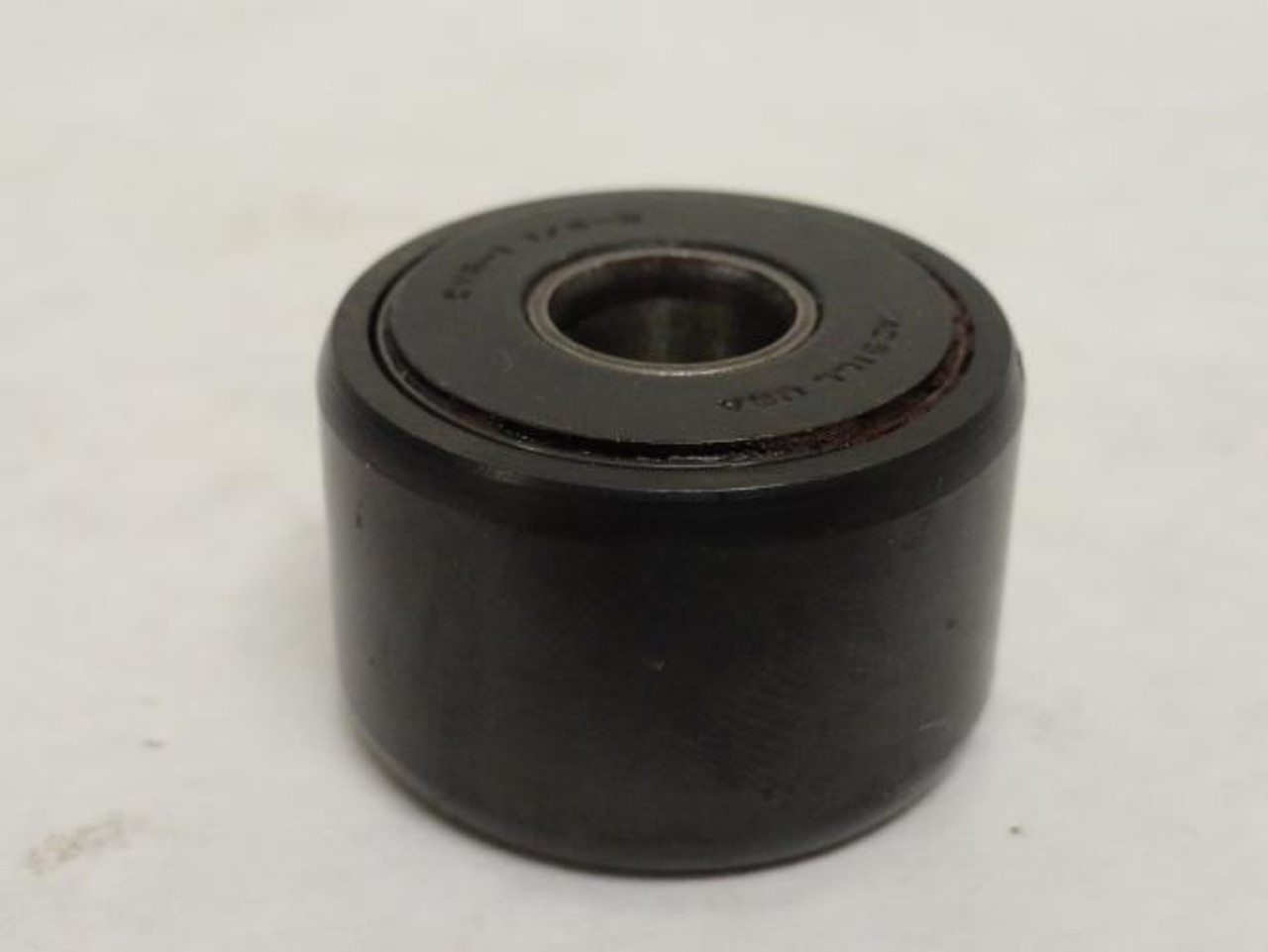 McGill CYR-1 1/4-S; Flat Yoke Cam Follower; 1-1/4 Roller OD