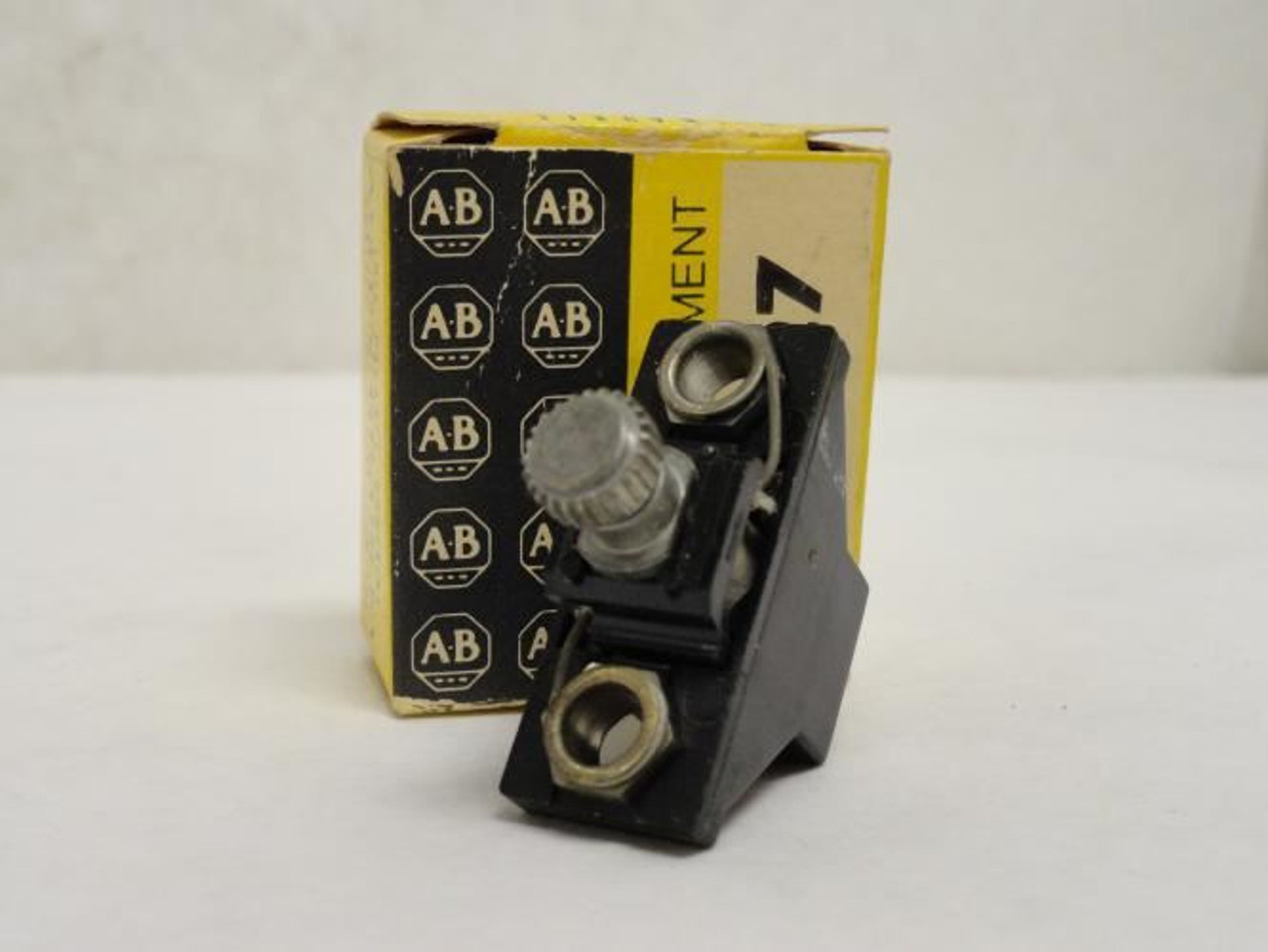 Allen-Bradley W27; Overload Thermal Unit Series: W
