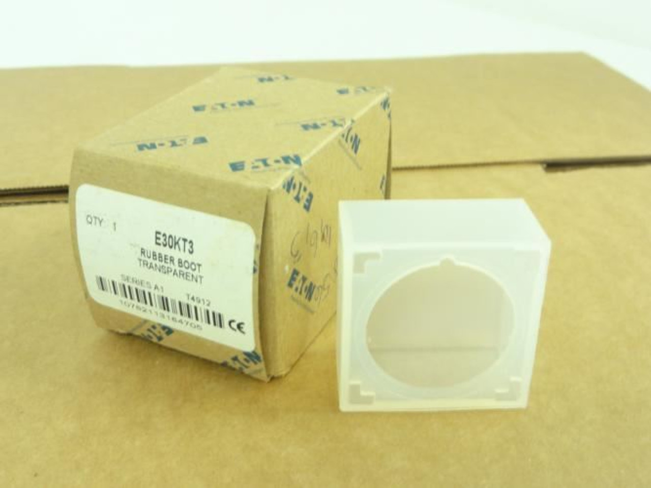 Eaton E30KT3; Transparent Rubber Boot