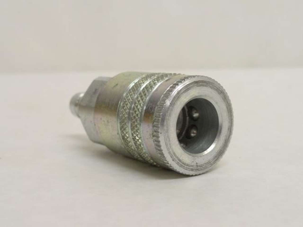 Dixon DC2644; Air Chief Industrial Semi-Auto Coupler; Size: 3/8"