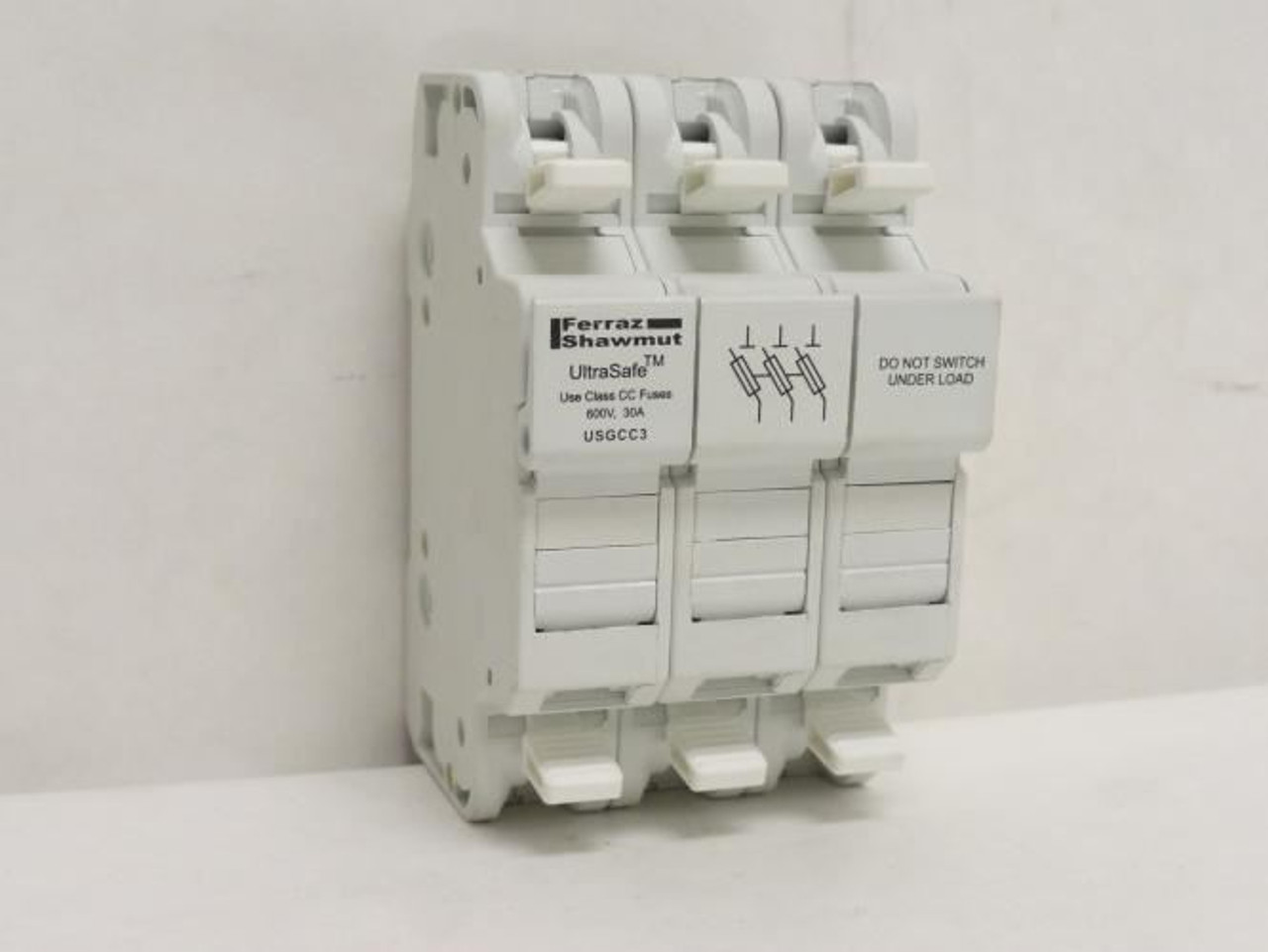 Ferraz USGCC3; Fuse Holder; 30A; 3P; 600VAC/DC; 200kA