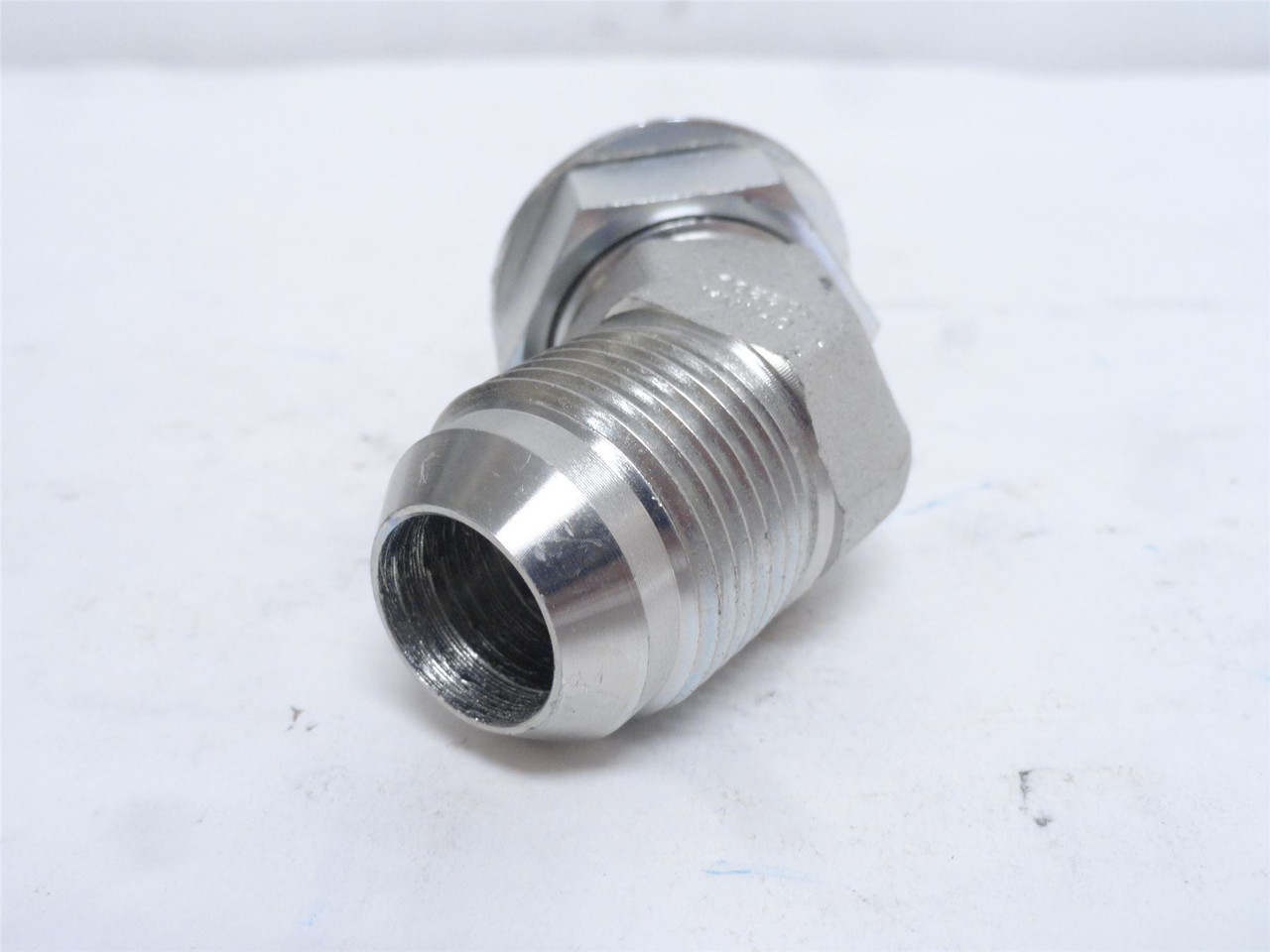 Brennan 6802-12-12-NWO-FG; Elbow 45Deg; 3/4 BOSS x 3/4 JIC