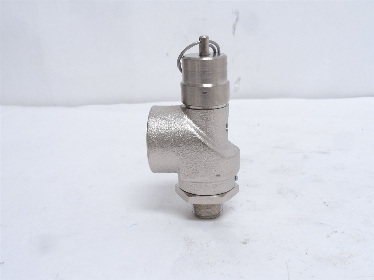 MFG- Uknwn; Pressure Relief Valve; 1/2NPT x 3/4NPT 250psi