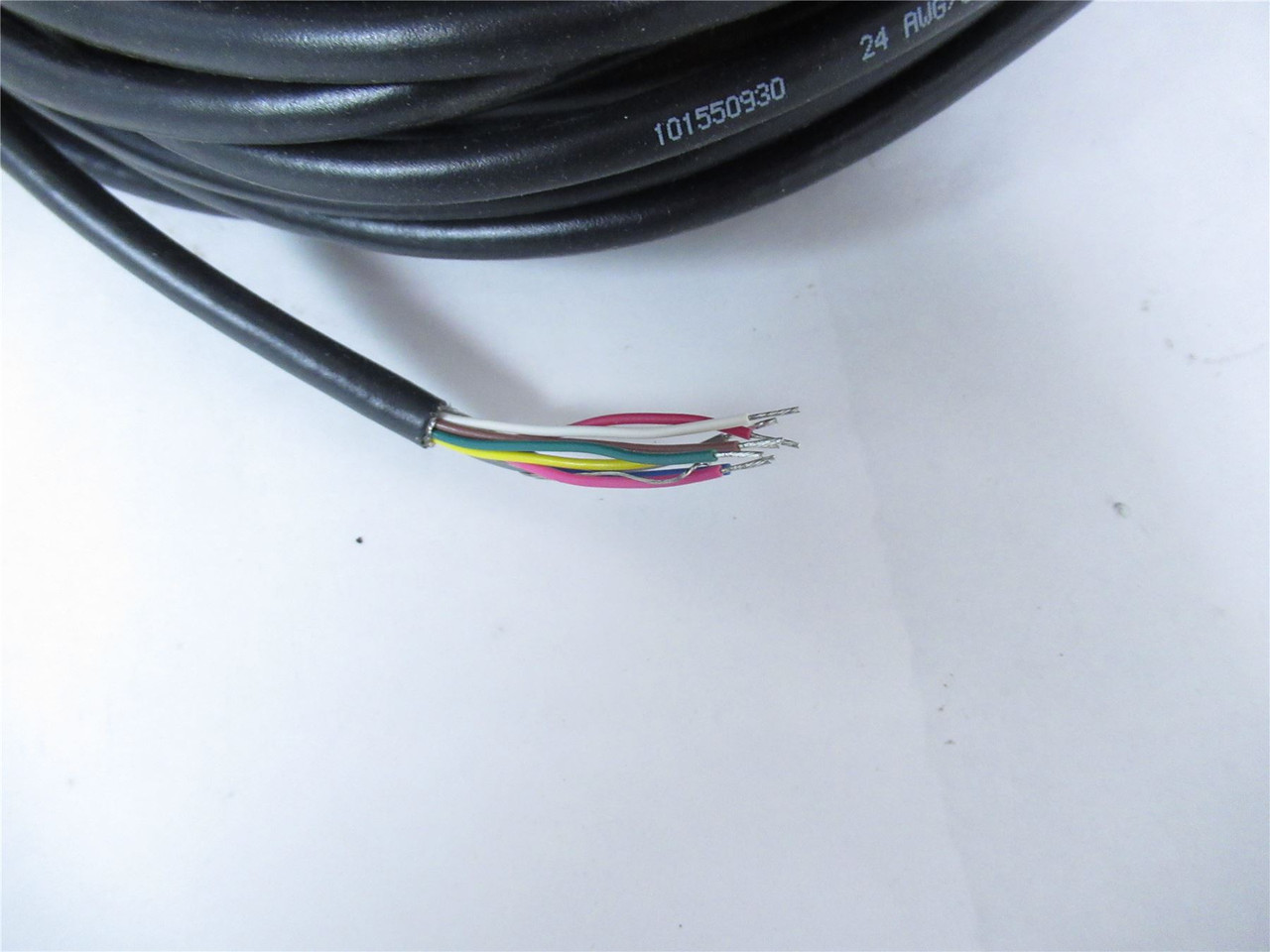 Turck E-RKS 8T-930-30; Cable 98ft 8-pin M12 female conn