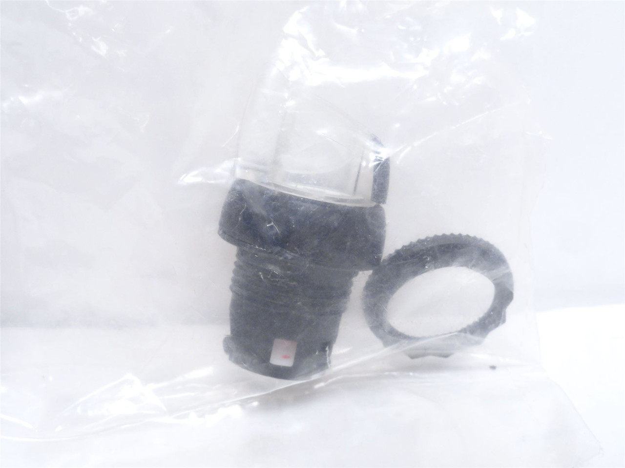 Allen-Bradley 800FP-LSL37PN5WX20; Clear Selector Switch; 3Pos