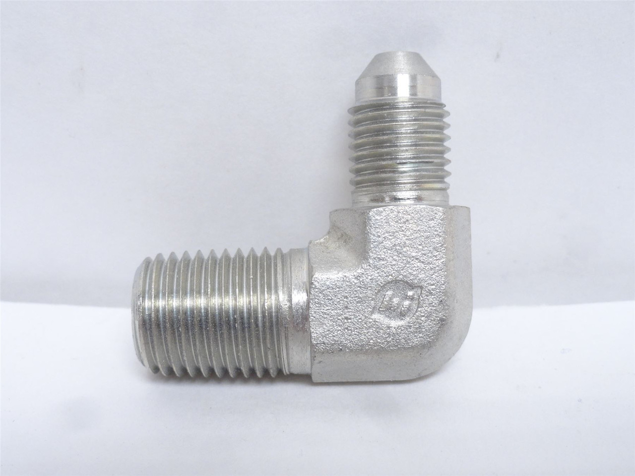 Brennan 2501-04-04-FG; Lot-3 Elbows; 90Deg; 1/4 JIC x 1/4 NPT