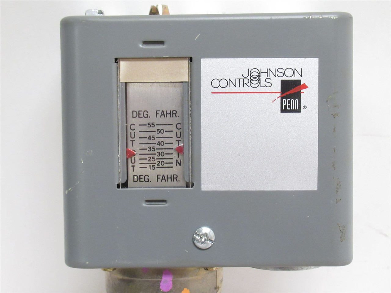 Johnson Controls A72AA-4; Thermostat/Temp Controller 15-55 Deg