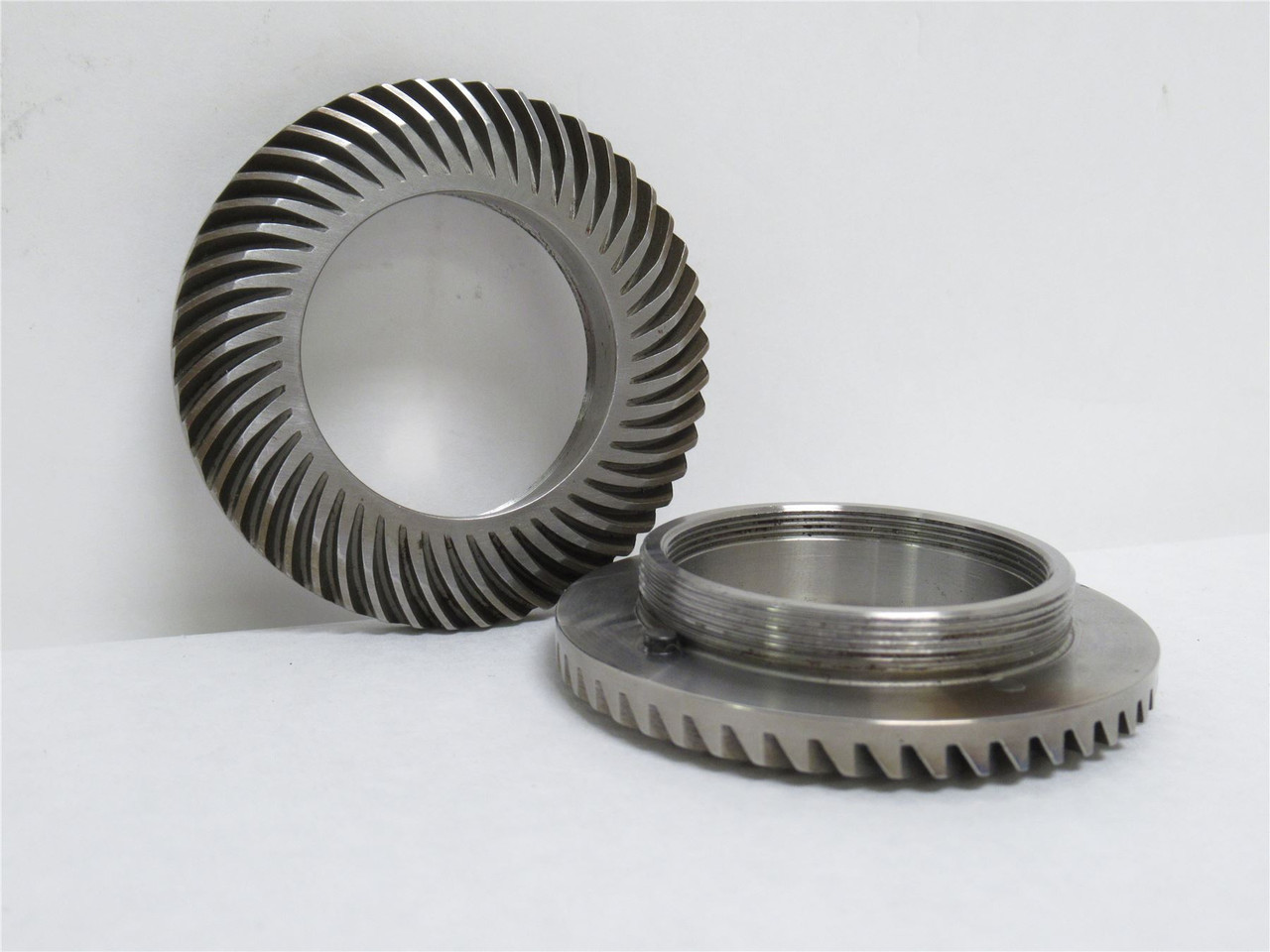 Best & Donovan 7901107; Lot-2; R/M Bevel Gears; Steel