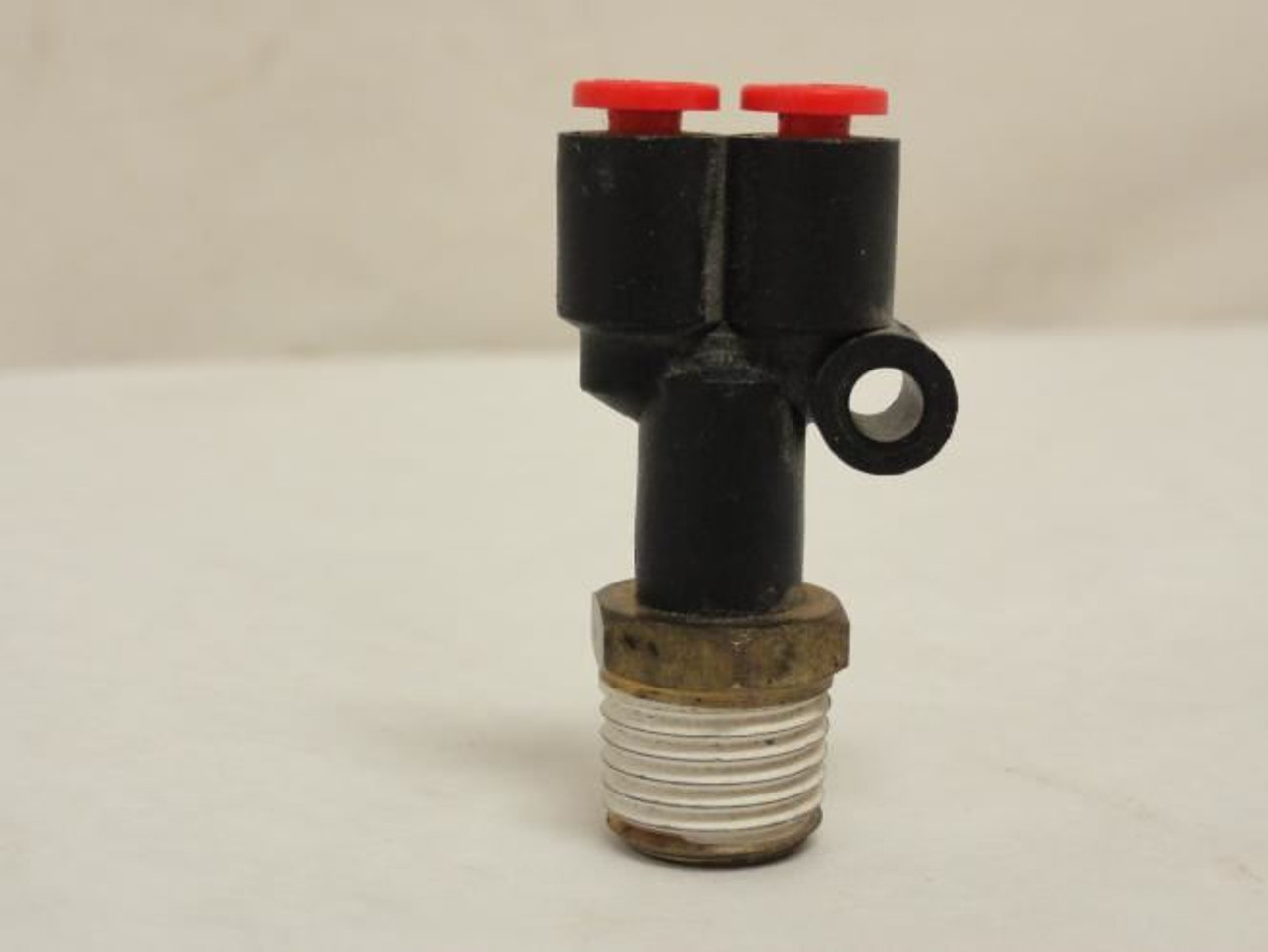 SMC KQU01-35S; Pneumatic Branch-Y Fitting; 1/8" Tube; 1/4 NPT