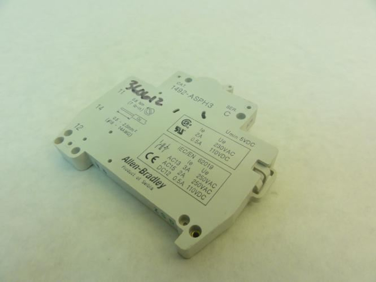 Allen-Bradley 1492-ASPH3; Auxiliary Contact; 0.5-3A; 250VAC