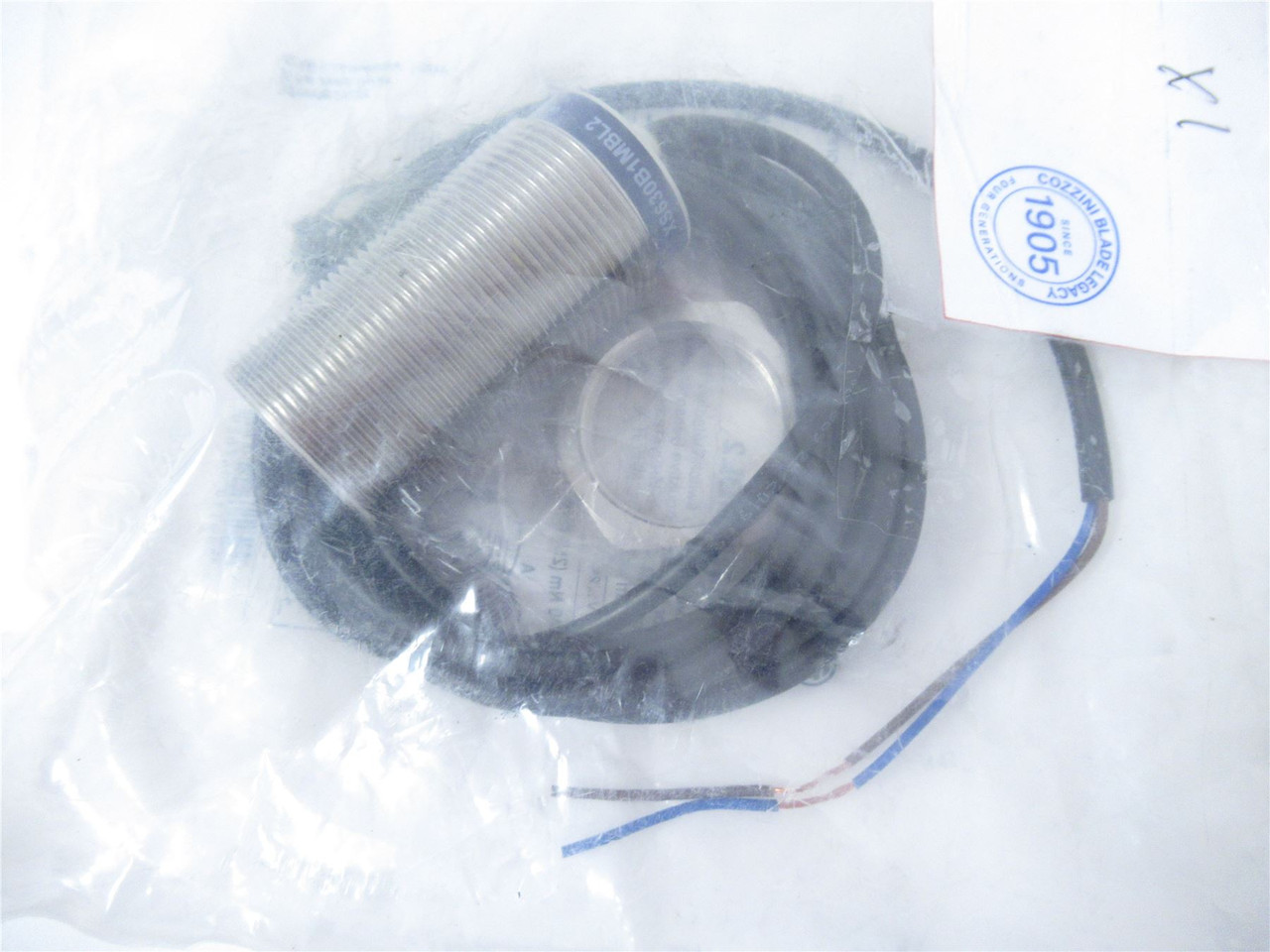 Telemecanique XS630B1MBL2; Proximity Sensor 30mmNC;M30