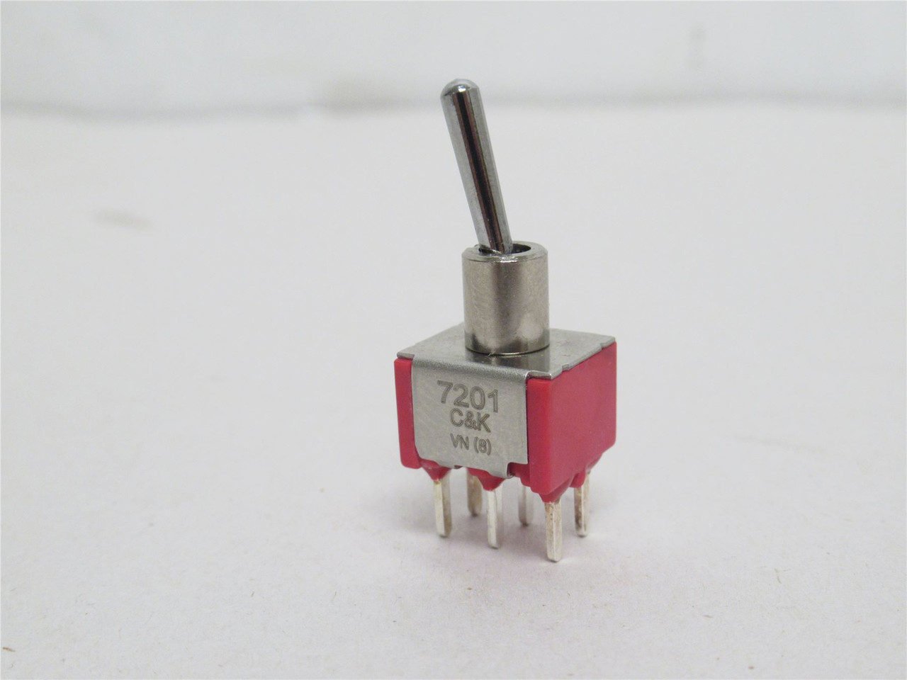 C&K 7201SYZQE; Solder Lug Toggle Switch DPDT ; 2A; 250VAC