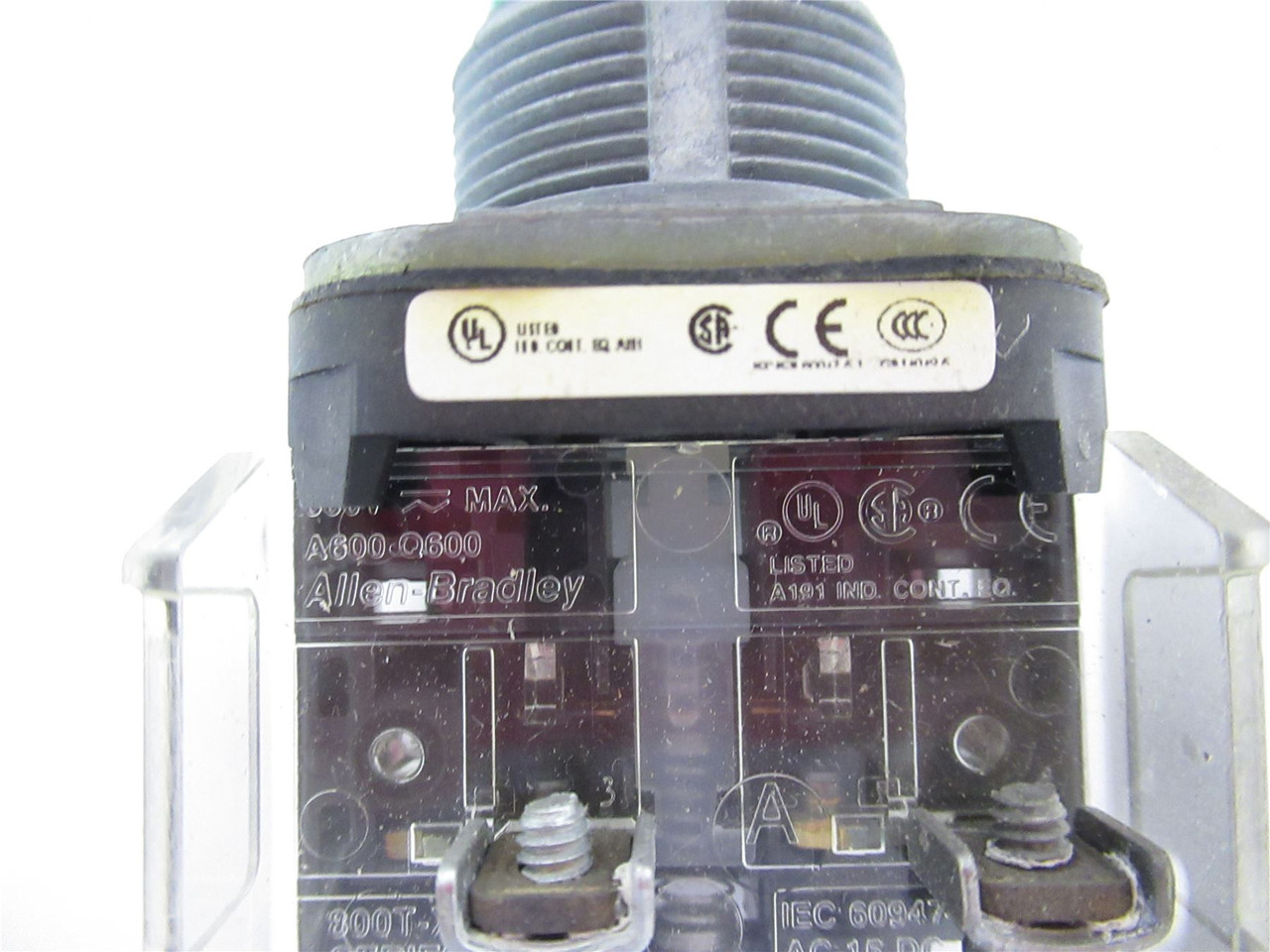 Allen-Bradley 800T-81D1; PushButton Switch Green 1 NO