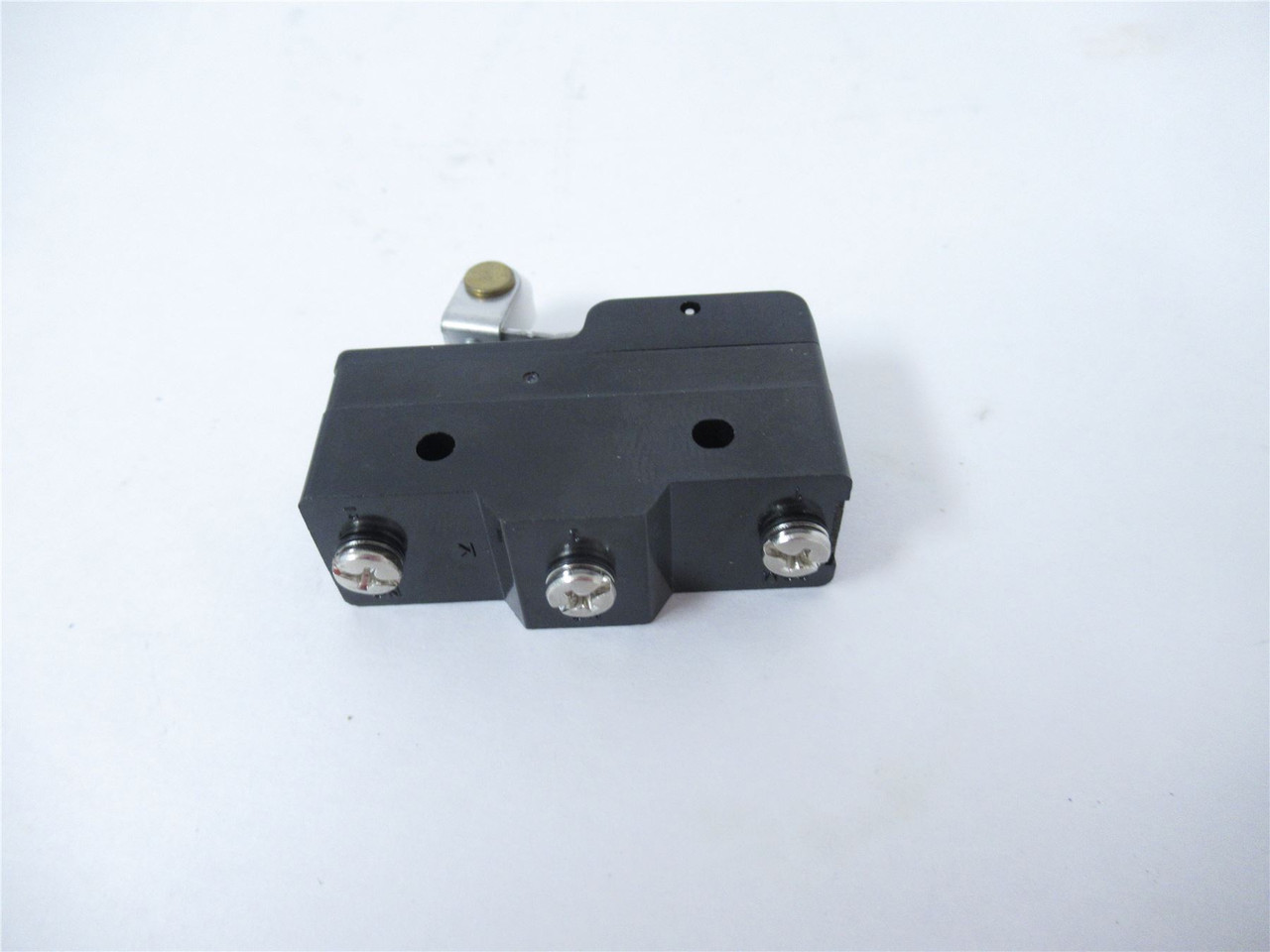 Omron A-20GV22-B7-K; Switch Snap Action 20 A 250VAC 30 VDC