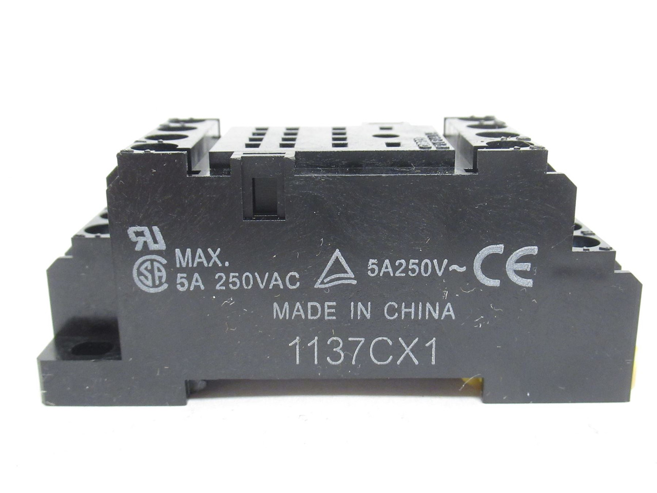 Omron PYF14A-E; Relay Socket; 14 Pin; 250VAC; 5 Amps