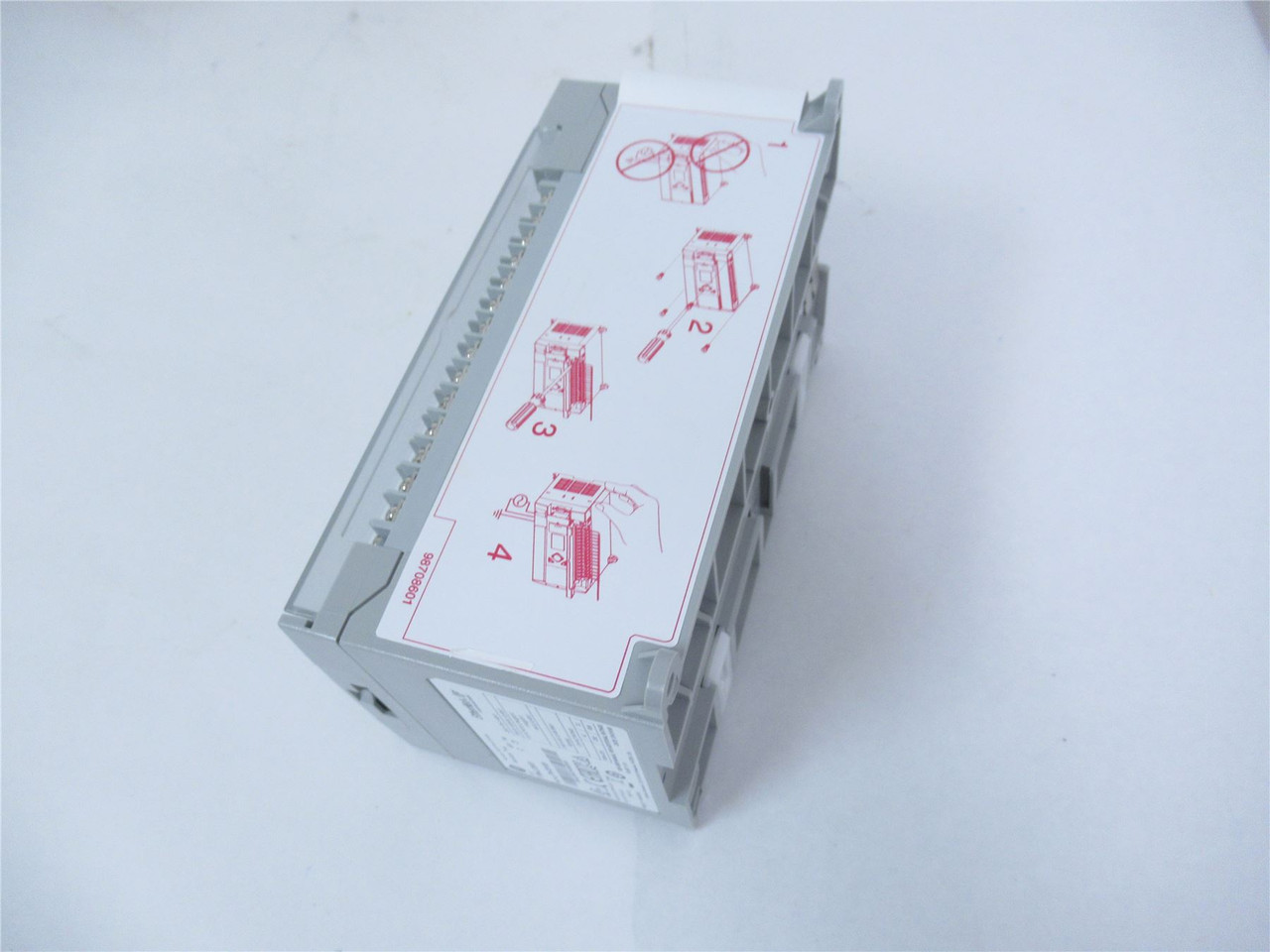 Allen-Bradley 1766-L21BXB; MicroLogix 1400 Controller  Ser-C