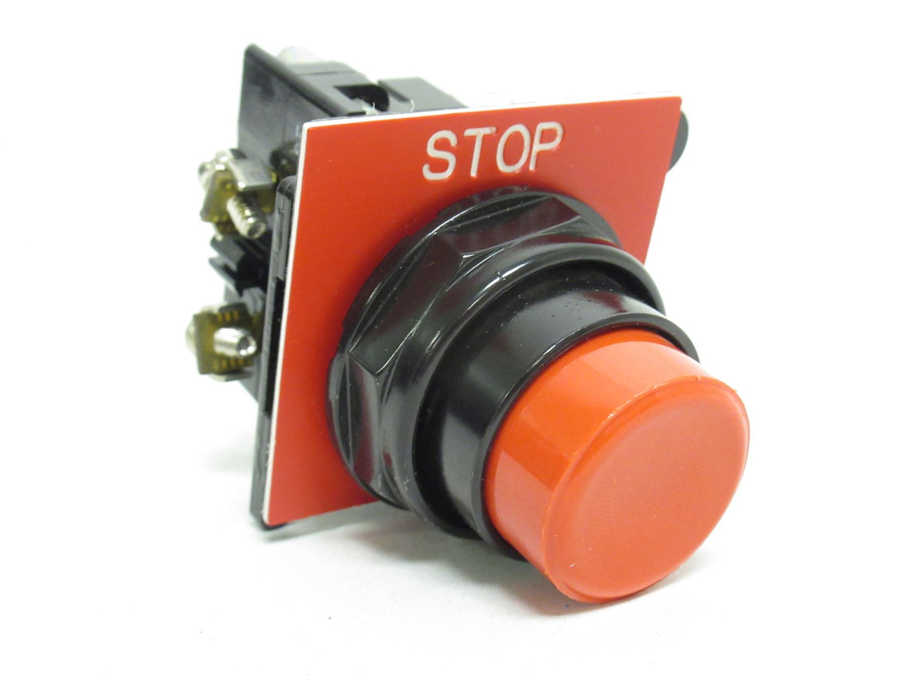 Cutler-Hammer 10250T31R-POP; Red Push Button W/Legend Plate