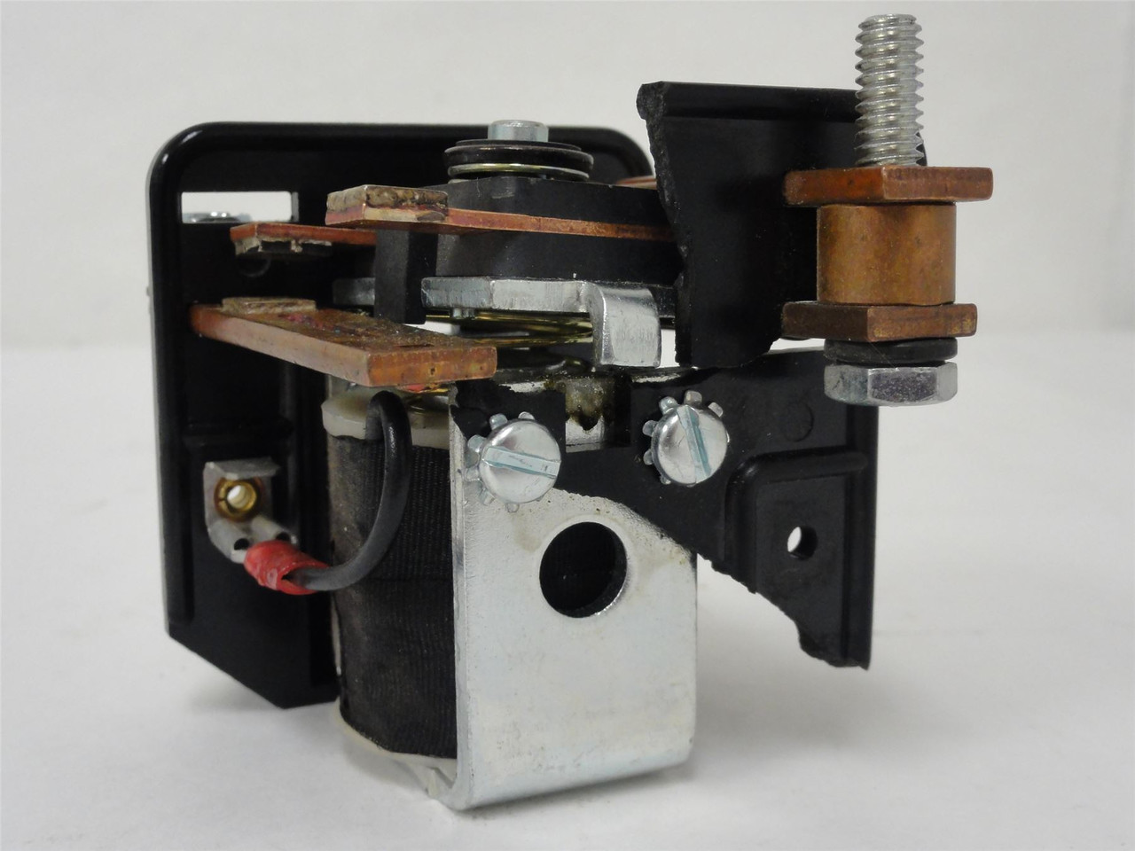 Crown 112328; Contactor; Broken; 24V; 75A