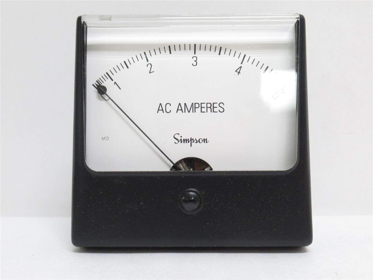 Simpson 1357; Analog Panel Meter 1T863; Range: 0-5 AC A