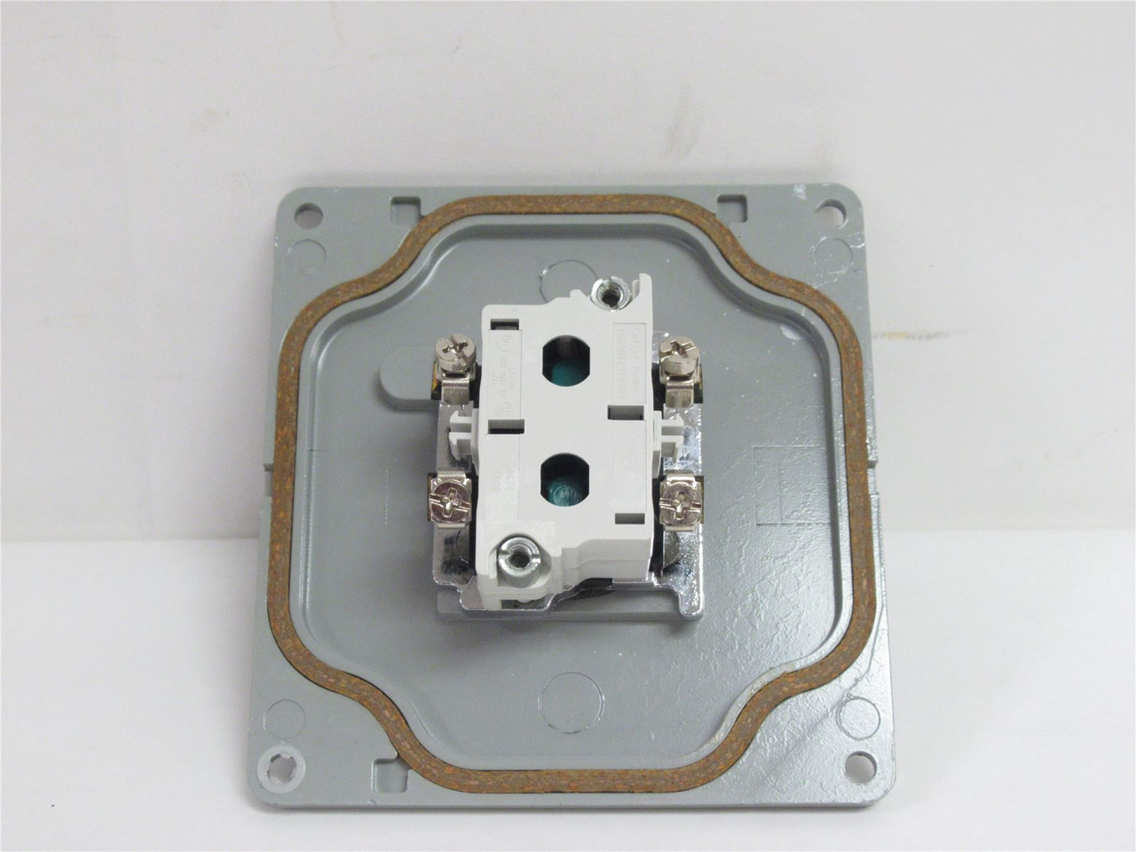 Eaton 10250T; Heavy Duty Switch; Assembly