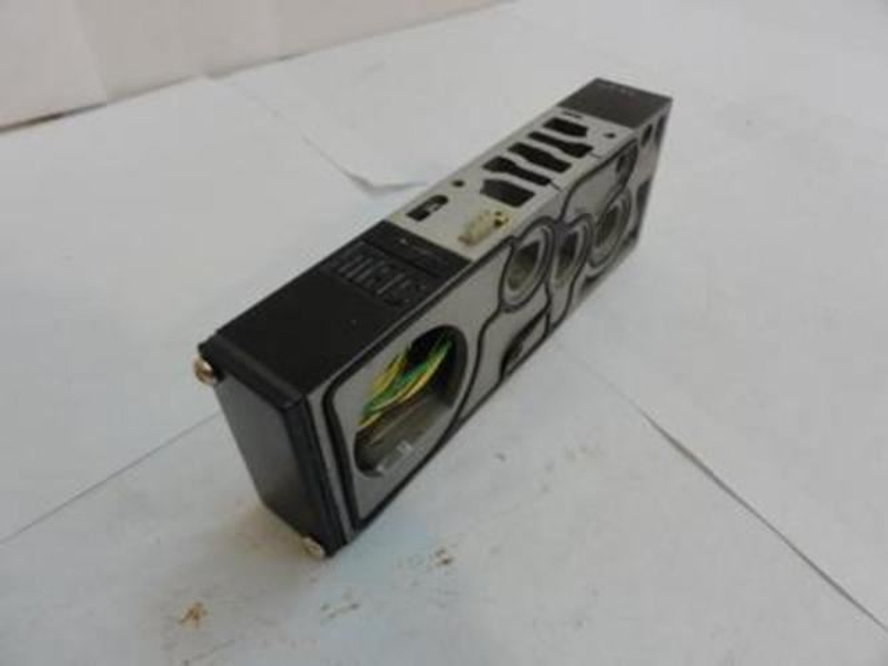 MAC 5804; Valve Manifold