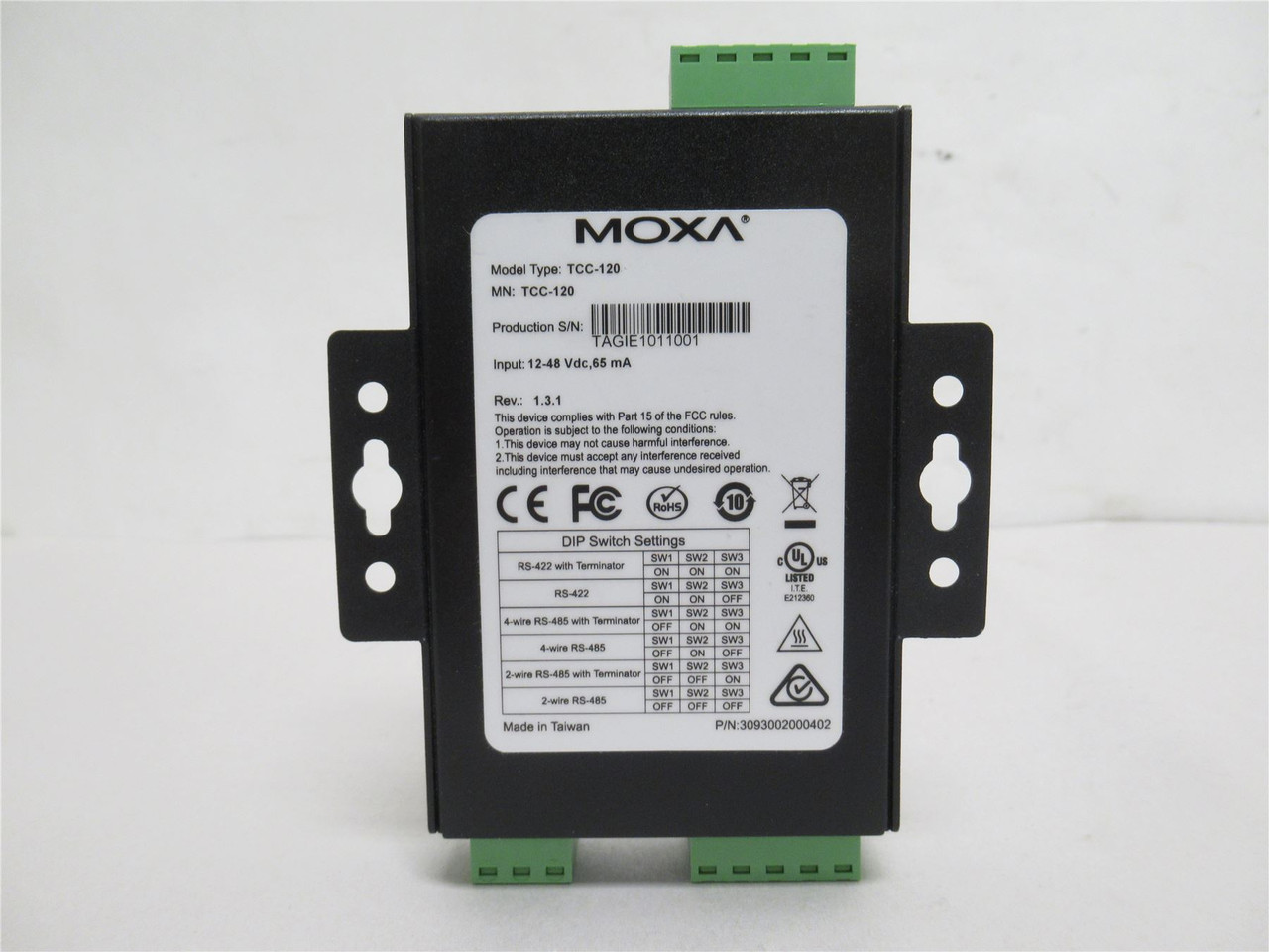 Moxa TCC-120; Media Converter/Repeater; RS-422/485; 12VDC; IP30
