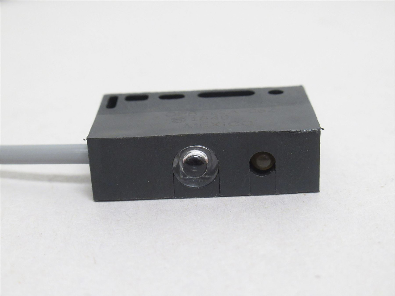TT Electronics OPB7204-06Z; Reflective Optical Sensor 10-30VDC
