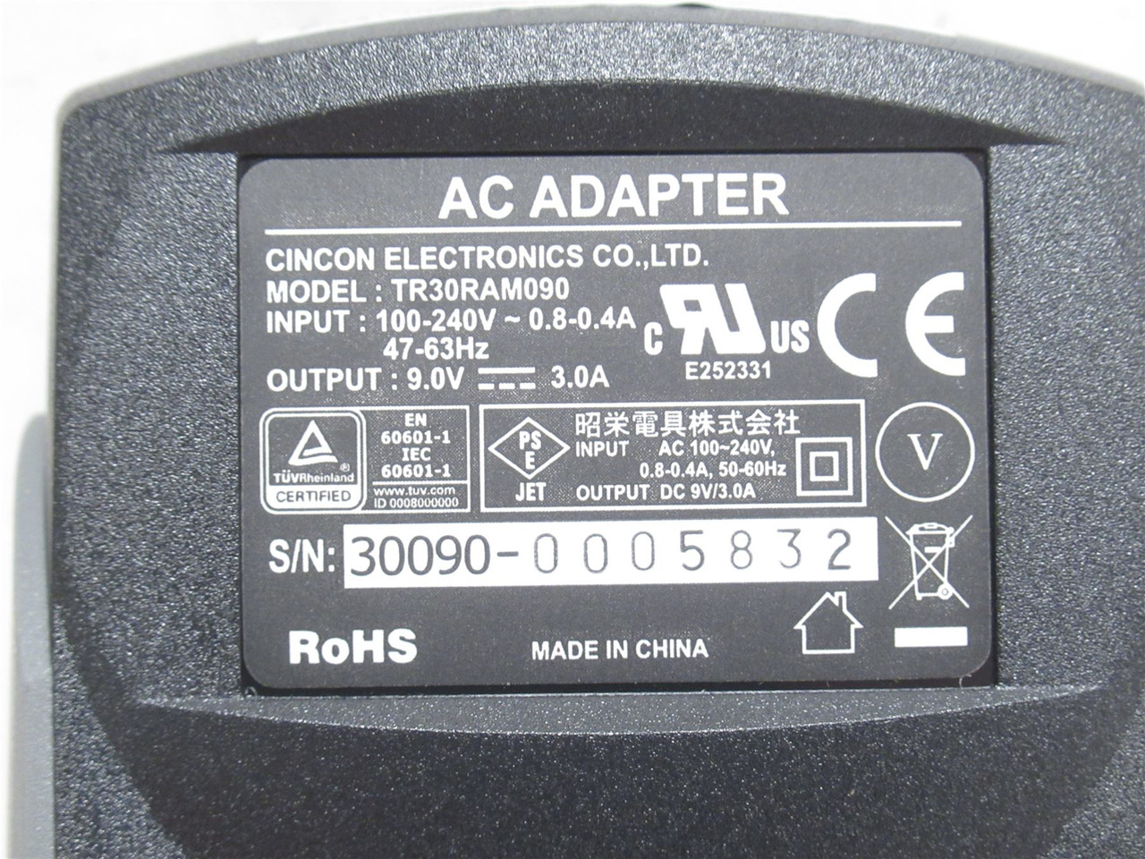 Cincon TR30RAM090-02E02-GY-BK ; Wall Mount AC Adapter; 9VDC