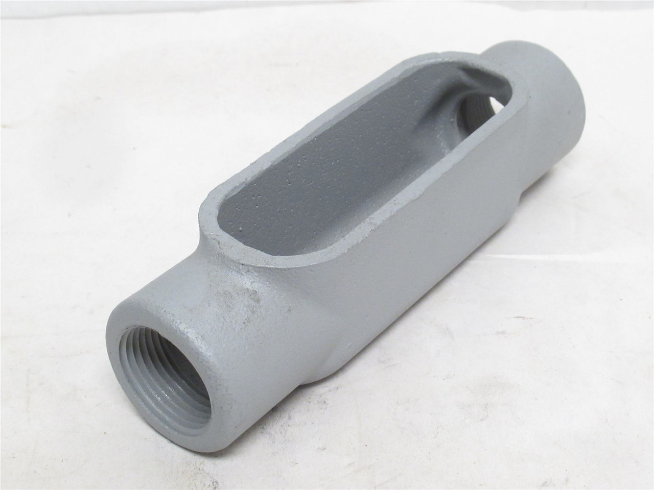 Appleton C100-M; Conduit Body; Type C; 1NPT; Form 35