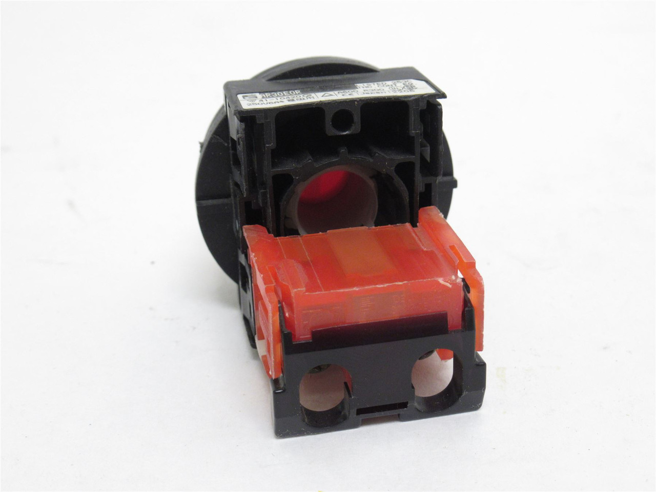 Fuji Electric AR30E0R; Pushbutton Switch; 6A; 250V; Red; 30mm