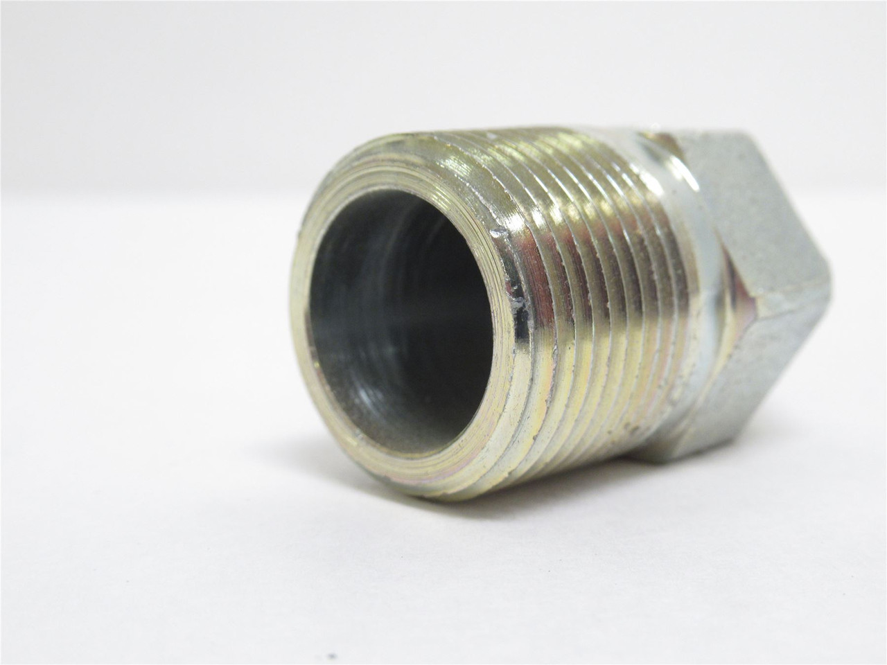 Eaton 2023-12-12S; Hyd Adaptor 45Deg Elbow 3/4 JIC x 3/4 NPT