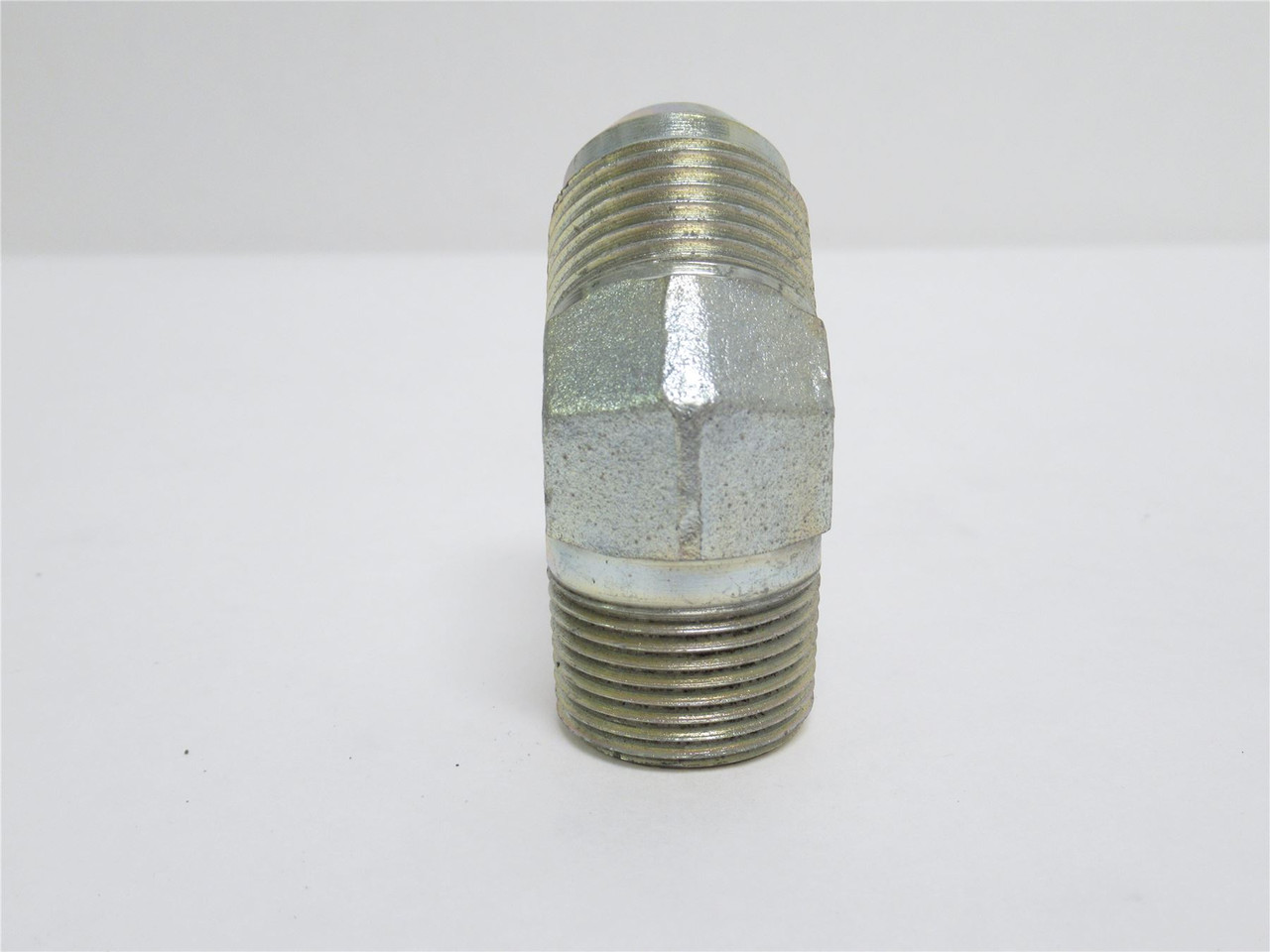 Eaton 2023-12-12S; Hyd Adaptor 45Deg Elbow 3/4 JIC x 3/4 NPT