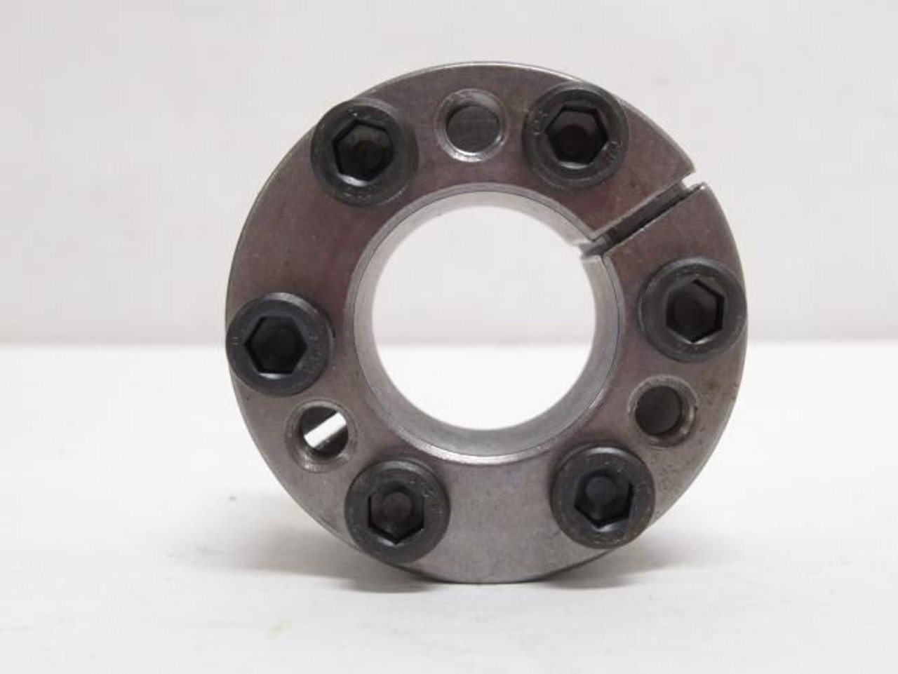 Climax C123M-25X50; Keyless Bushing; Cap Screw Clamping; 25mmID