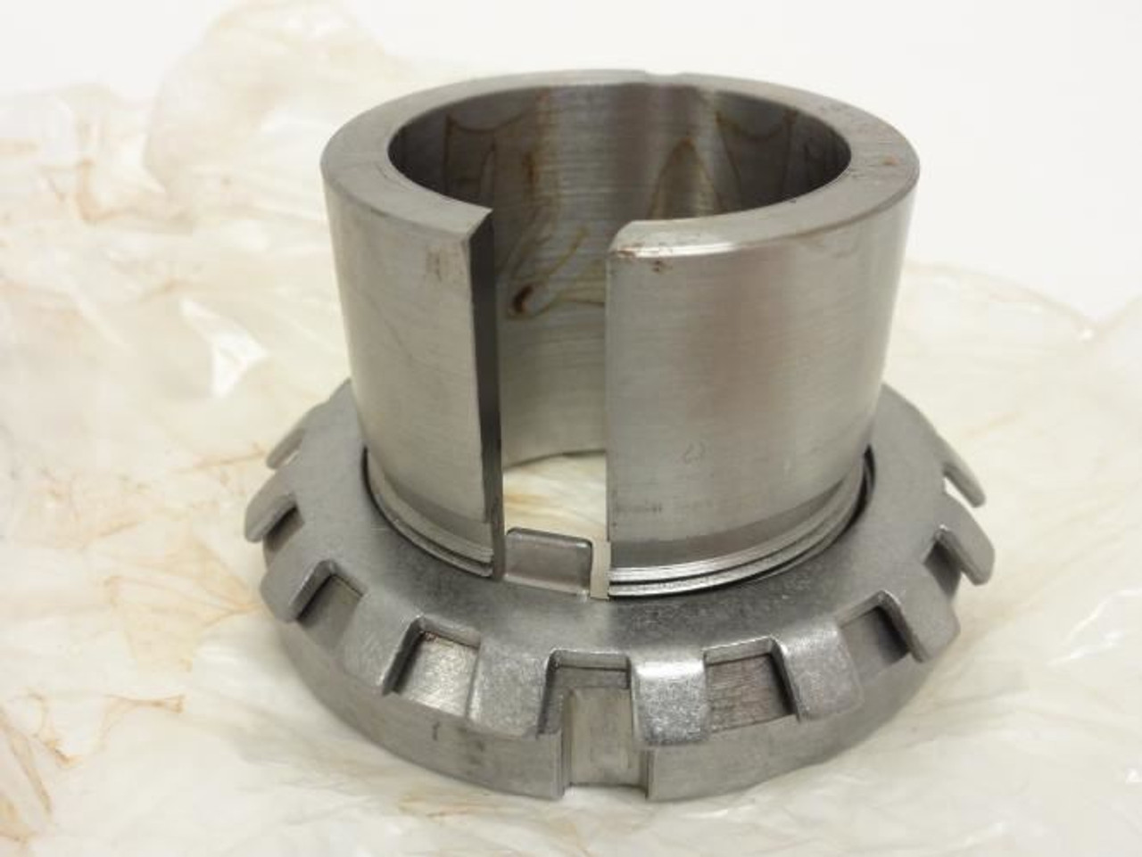 Linkbelt SNW091716; Adaptor Sleeve; Fits 1-7/16" Shaft