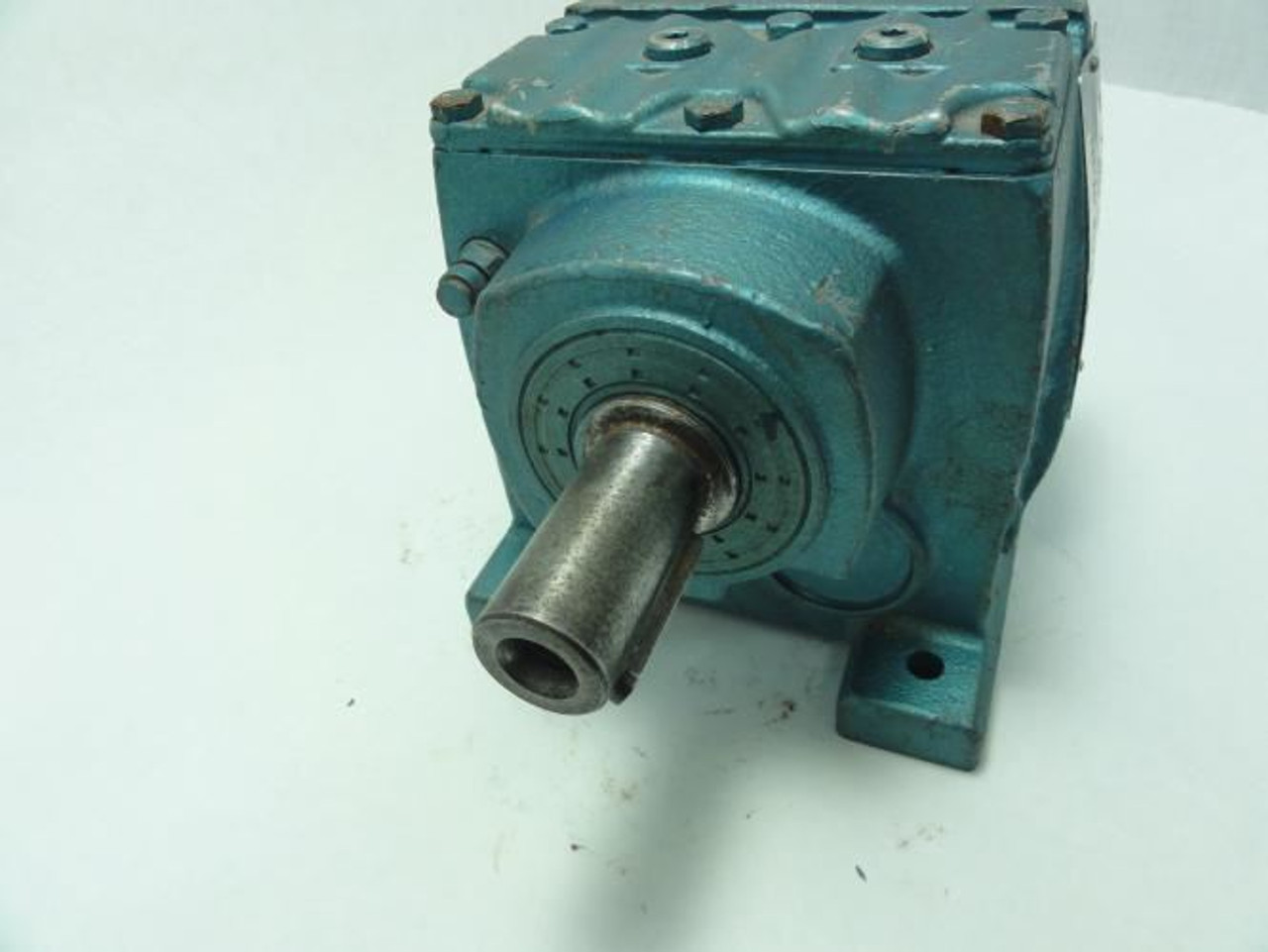 SEW R37A-KS; Gearbox; 9.47:1Ratio; Torque: 1480 In-lbs