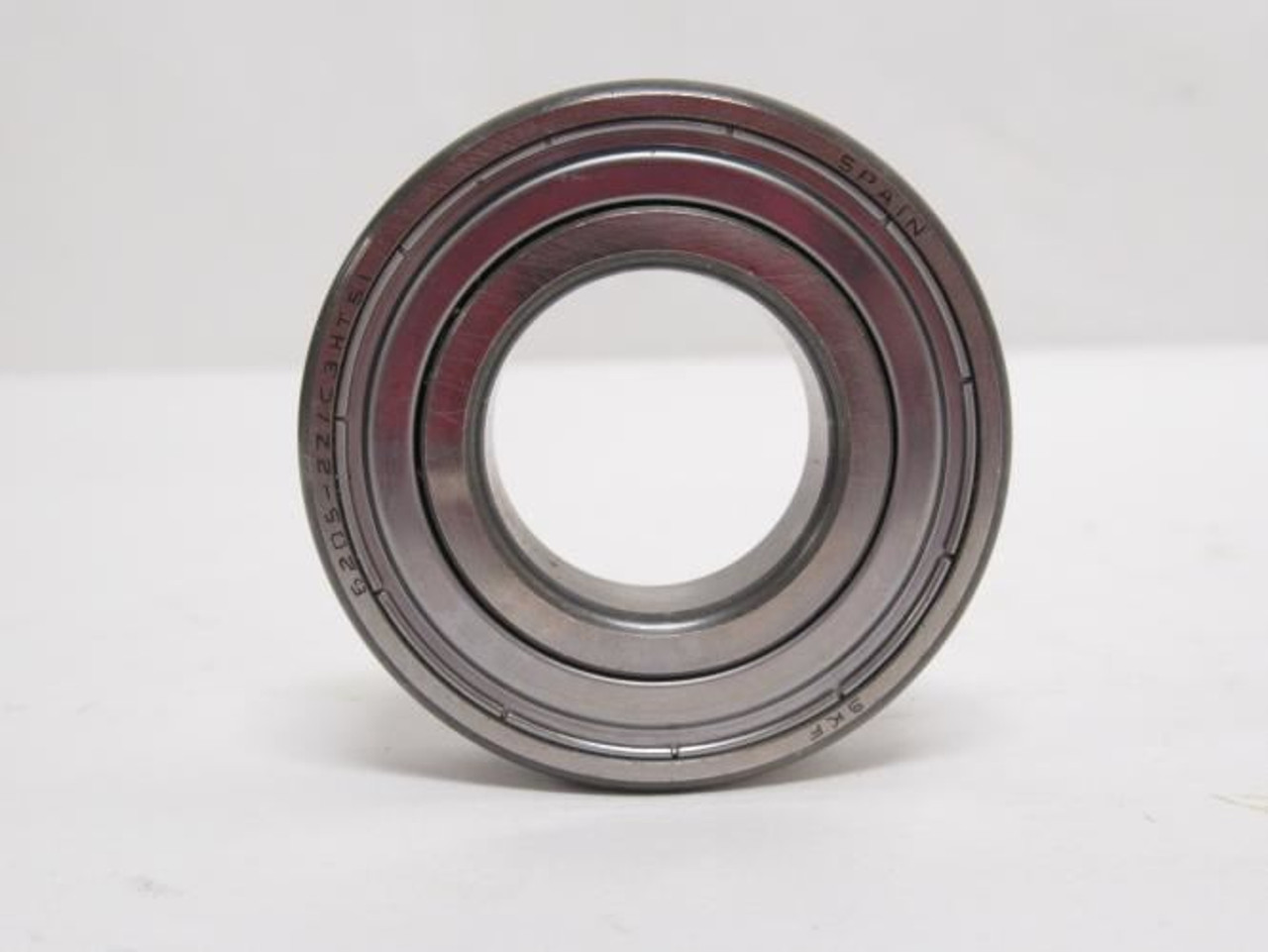SKF 6205-2ZJEM; Ball Bearing 25mm ID x 52mm OD x 15mm Wide