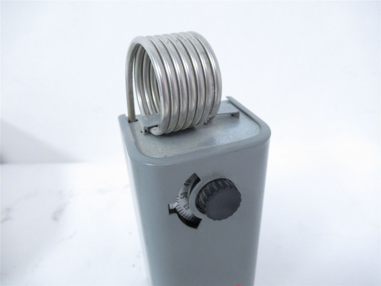 Dayton 2E206_; Heating-Ventilation Control 120/240VAC