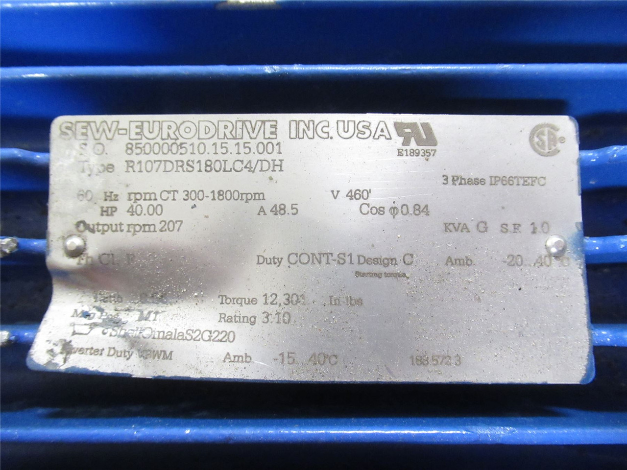 SEW R107DRS180LC4/DH; AC Gear Motor; 8.56:1 Ratio; 40HP; 460V