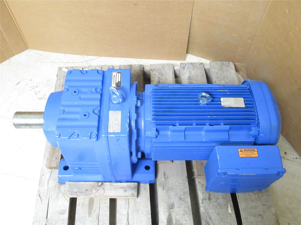 SEW R107DRS180LC4/DH; AC Gear Motor; 8.56:1 Ratio; 40HP; 460V