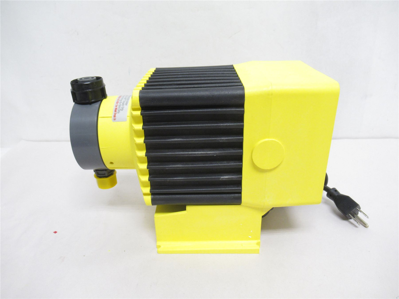 LMI B711-498SI; Solenoid Driven Metering Pump; 150PSI; 115VAC