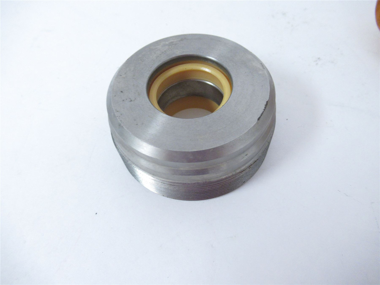 Yale 507106500; Forklift Gland