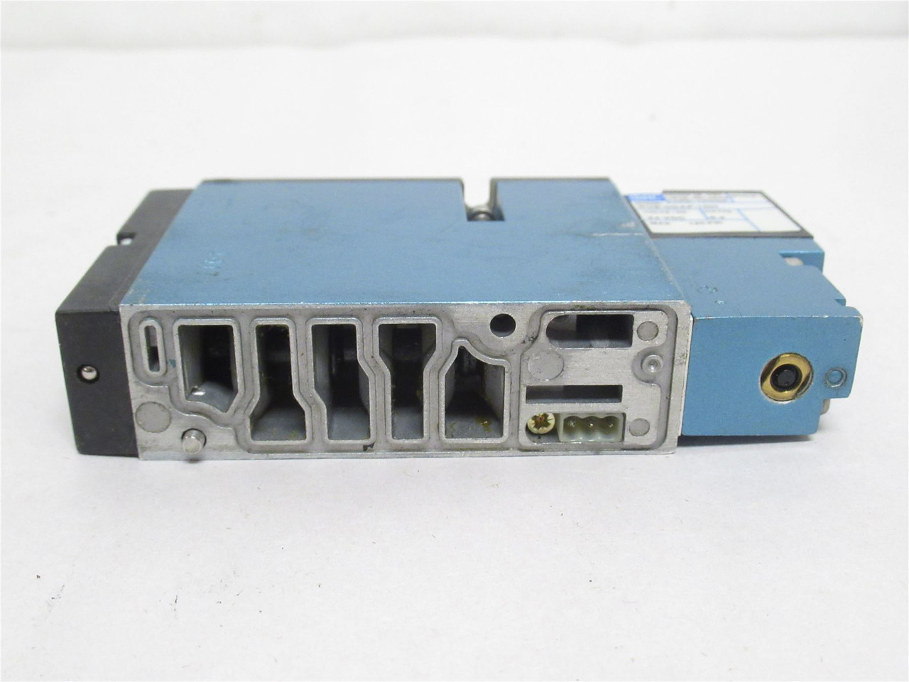 MAC 92B-ACB-000-DU-DDAP-1DN; Solenoid Valve; 20-120PSI; 24VDC