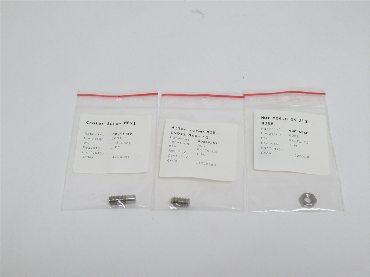 Foss 60045278; Flange Bearing Poly Housing; Capped; 4-Bolt