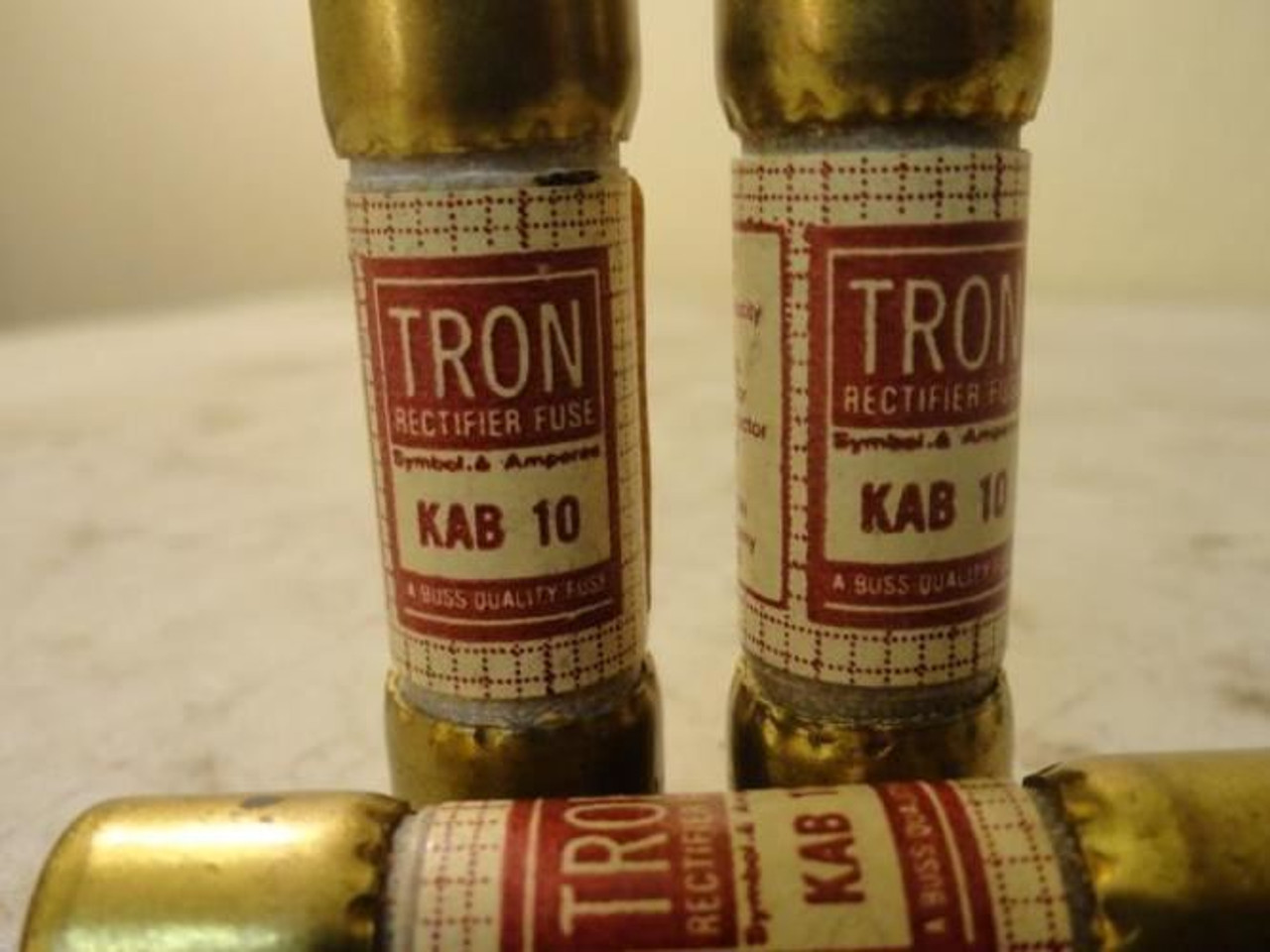 Bussmann KAB 10; LOT-3 Fuse; 10A; 250VAC
